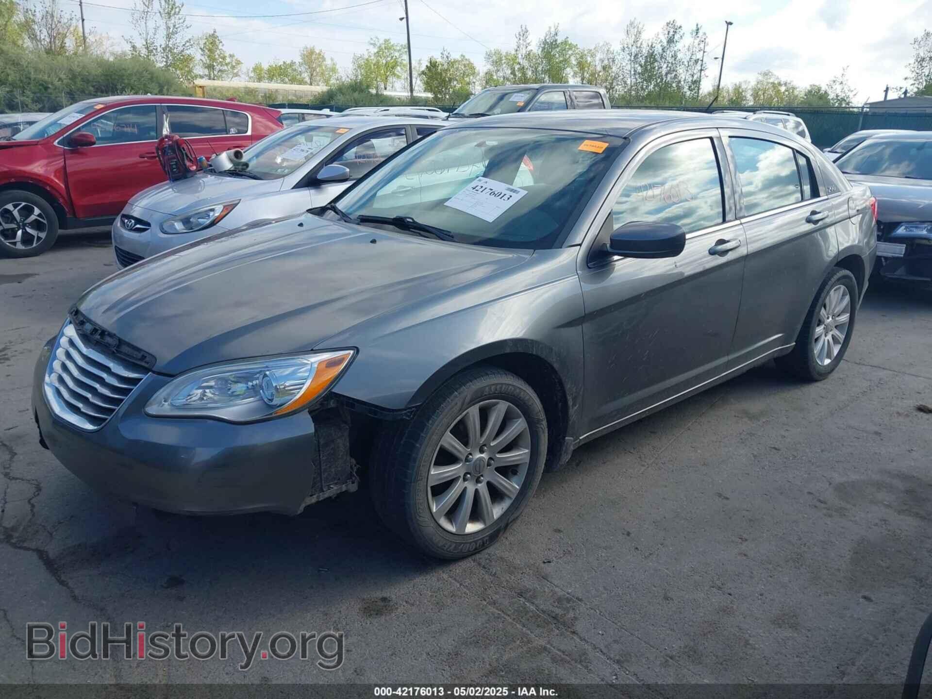 2012 CHRYSLER 200 - VIN: 1C3CCBBB6CN278296 - Фото 2