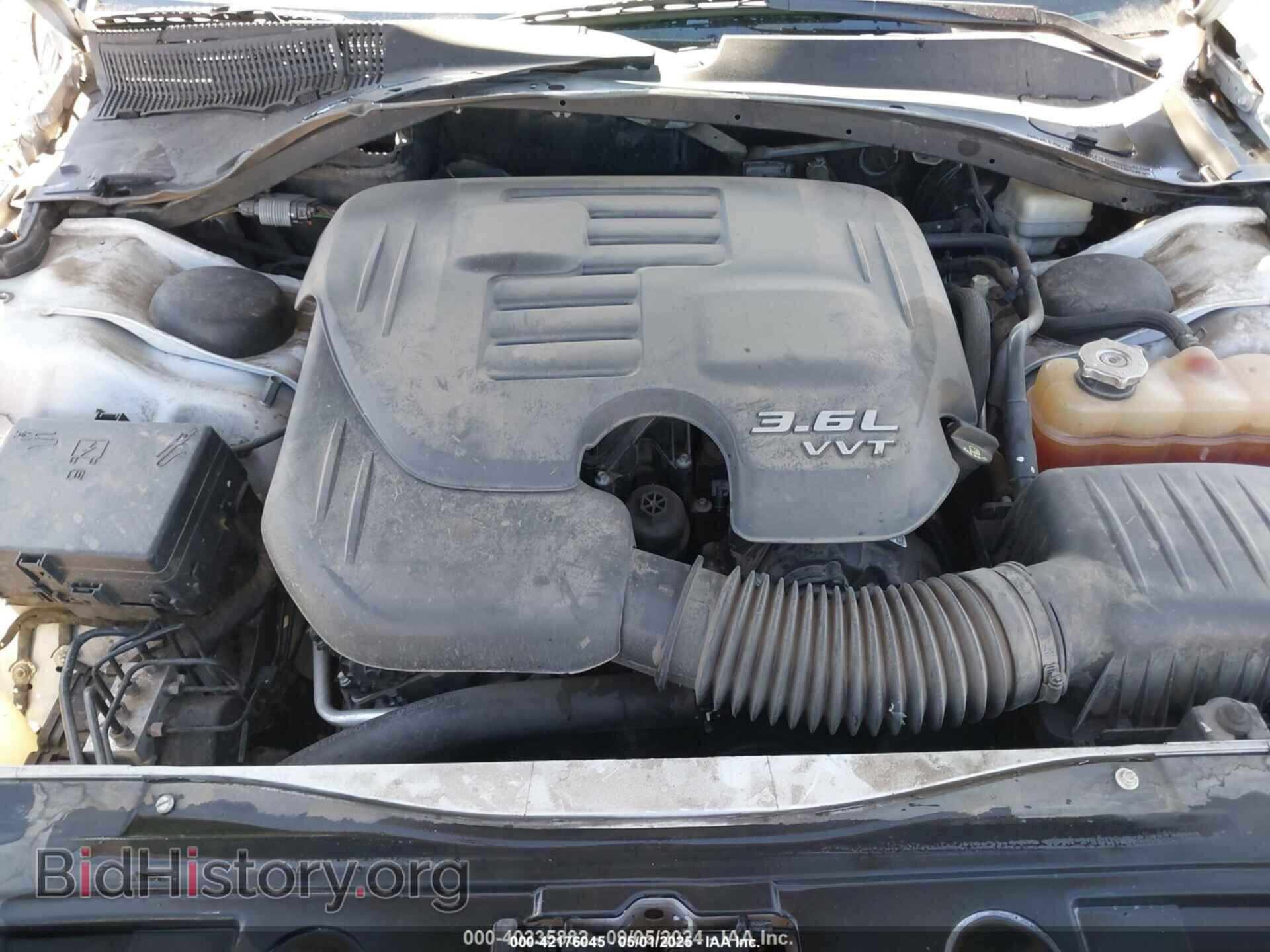 2014 CHRYSLER 300C - VIN: 2C3CCAEG2EH255367 - Фото 10