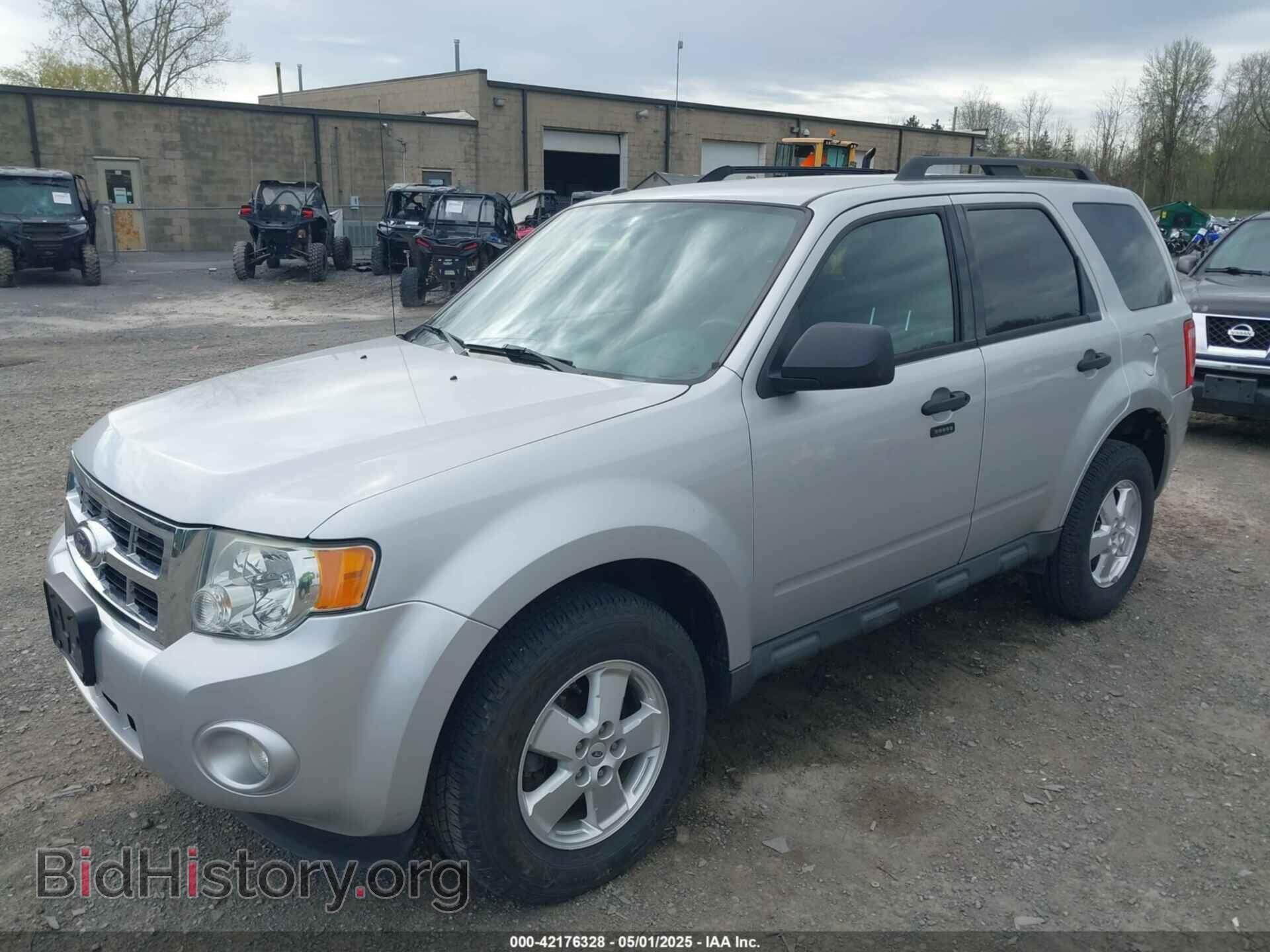 2010 FORD ESCAPE - VIN: 1FMCU0D71AKD43510 - Фото 2