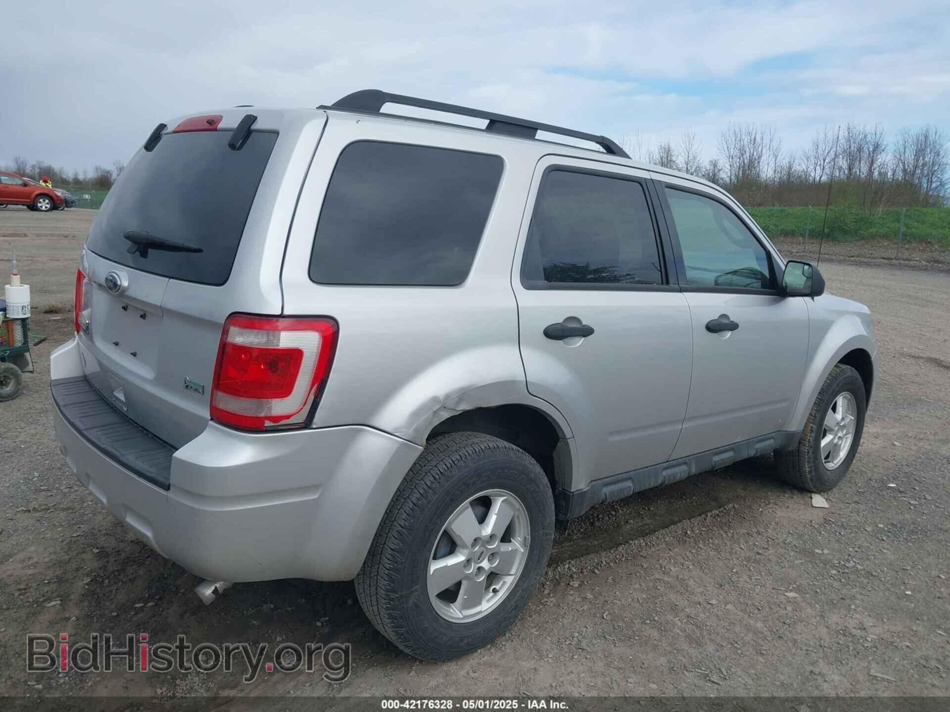 2010 FORD ESCAPE - VIN: 1FMCU0D71AKD43510 - Фото 4