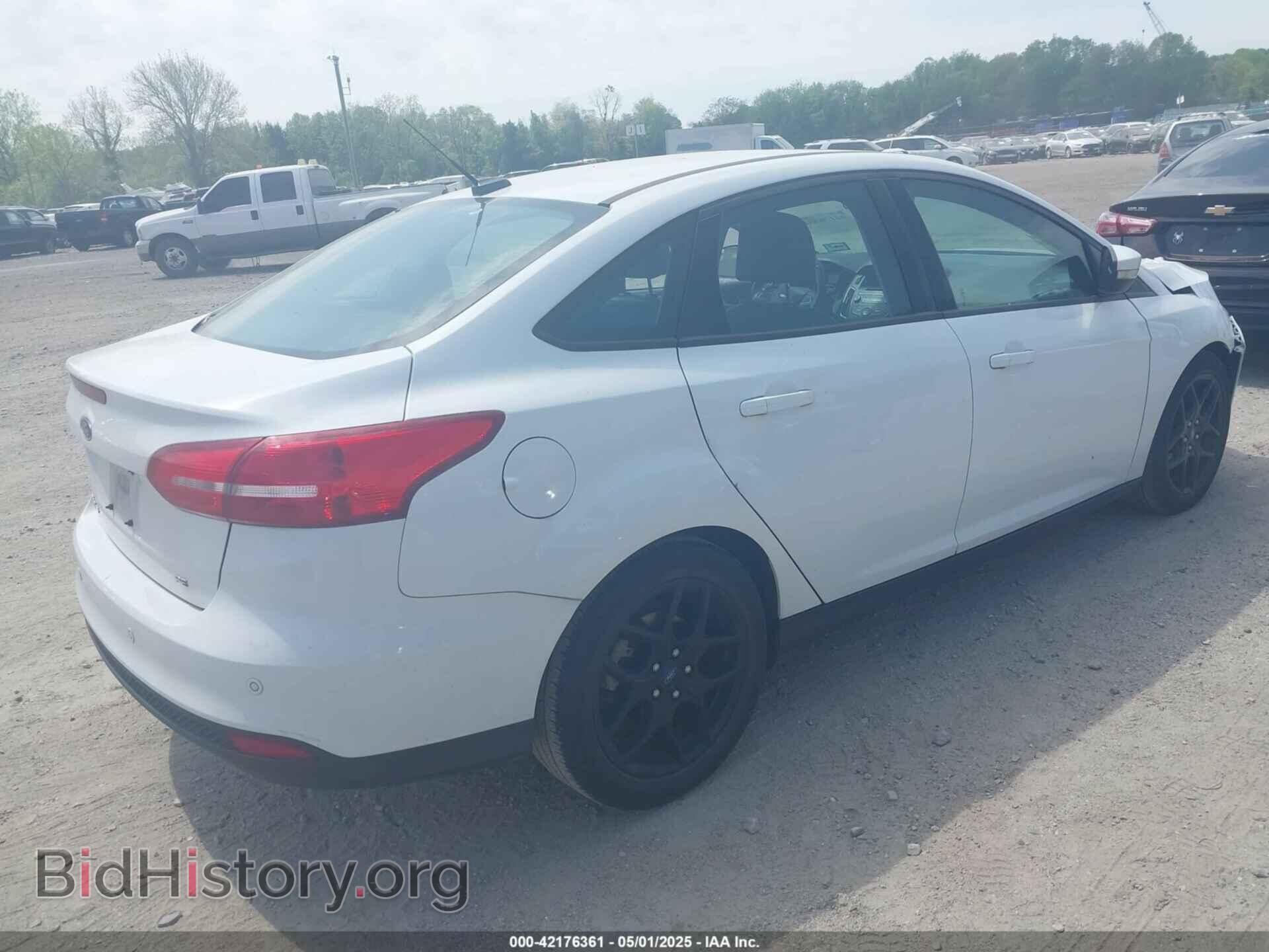 2016 FORD FOCUS - VIN: 1FADP3F22GL329904 - Фото 4