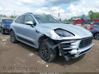 2018 Porsche MACAN GTS, silver — VIN WP1AG2A59JLB62326, IAAI