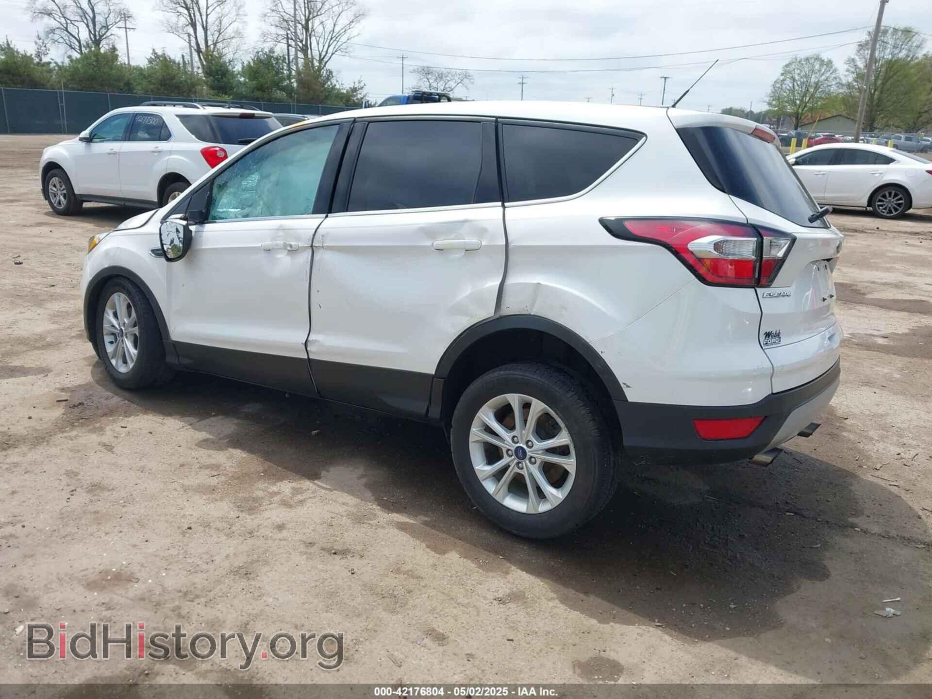 2017 FORD ESCAPE - VIN: 1FMCU0GD2HUC14787 - Фото 3