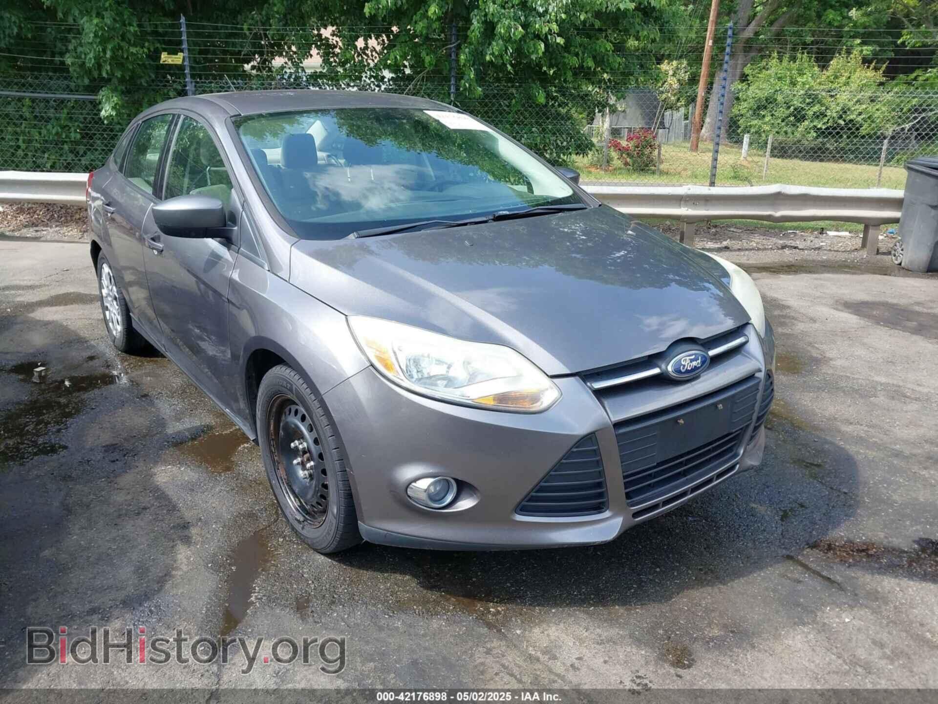 Photo 1FAHP3F22CL125941 - FORD FOCUS 2012