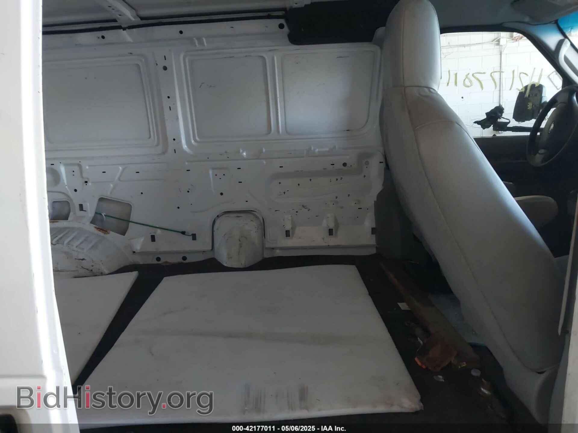 2011 FORD E-250 - VIN: 1FTNE2EW6BDB06514 - Фото 8