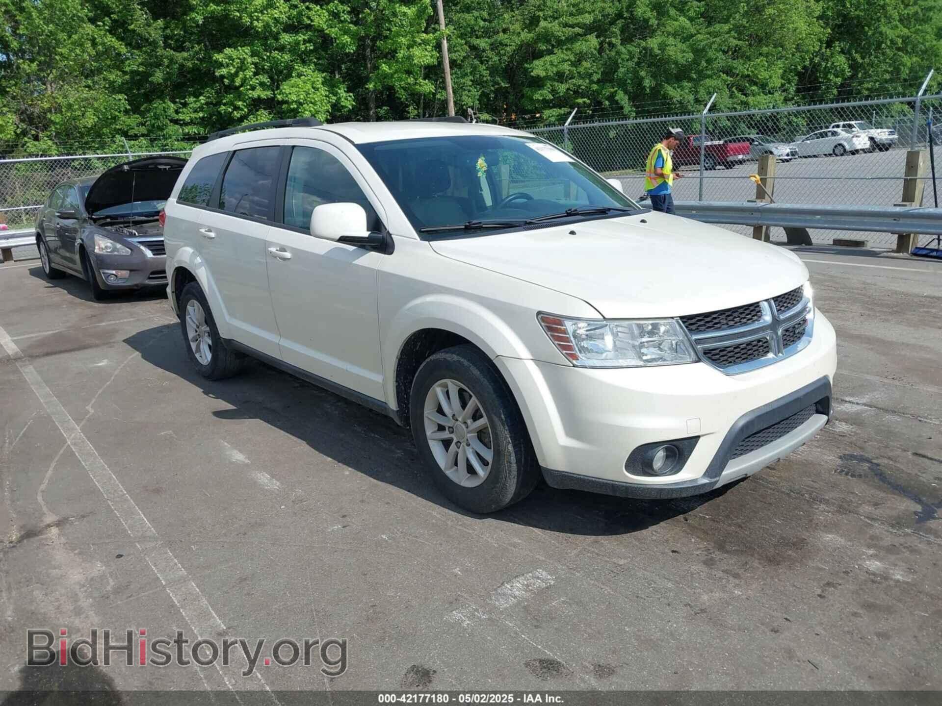 Фотография 3C4PDCBG8FT608374 - DODGE JOURNEY 2015