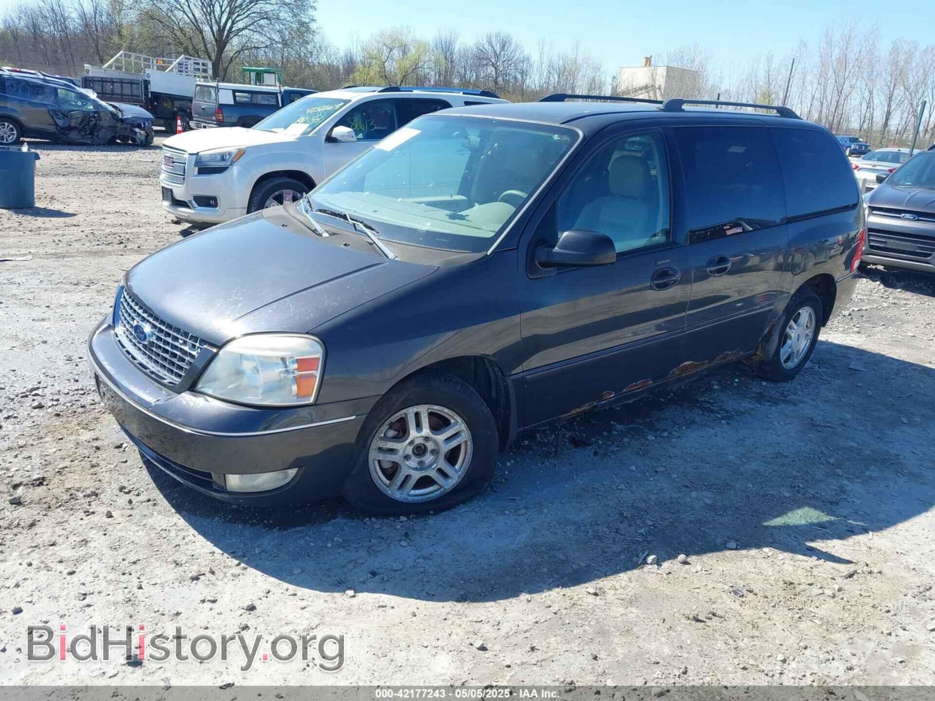 2007 FORD FREESTAR - VIN: 2FMDA52257BA11056 - Photo 2
