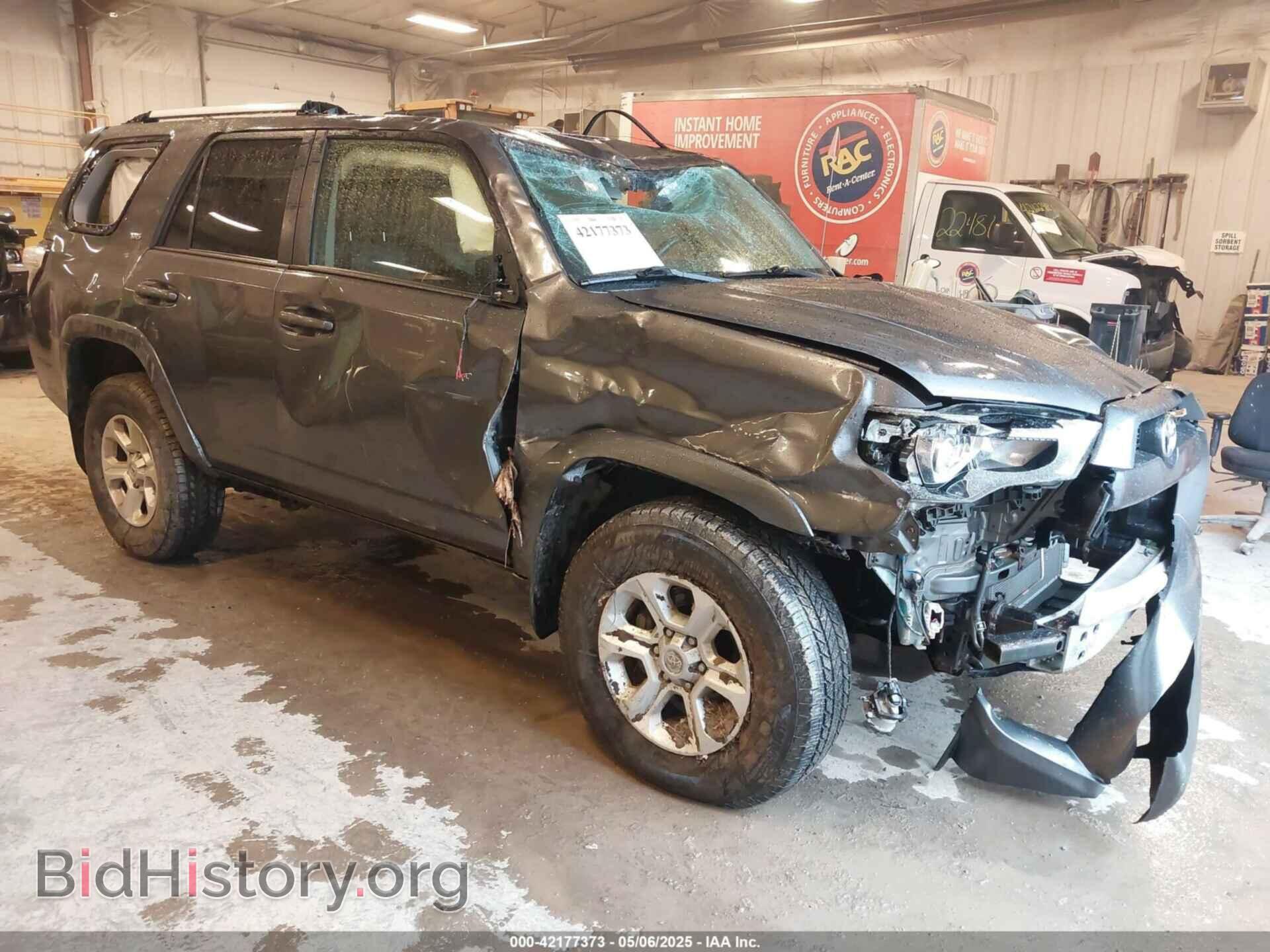 Фотография JTEBU5JR4E5200215 - TOYOTA 4RUNNER 2014