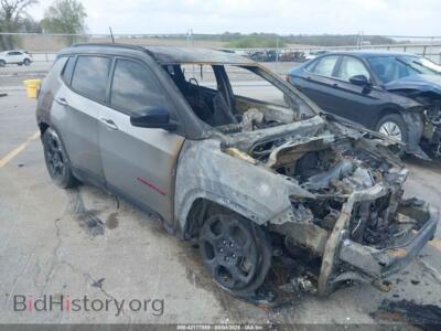 2024 Jeep COMPASS Trailhawk 4X4, gray — VIN 3C4NJDDN5RT588722, IAAI