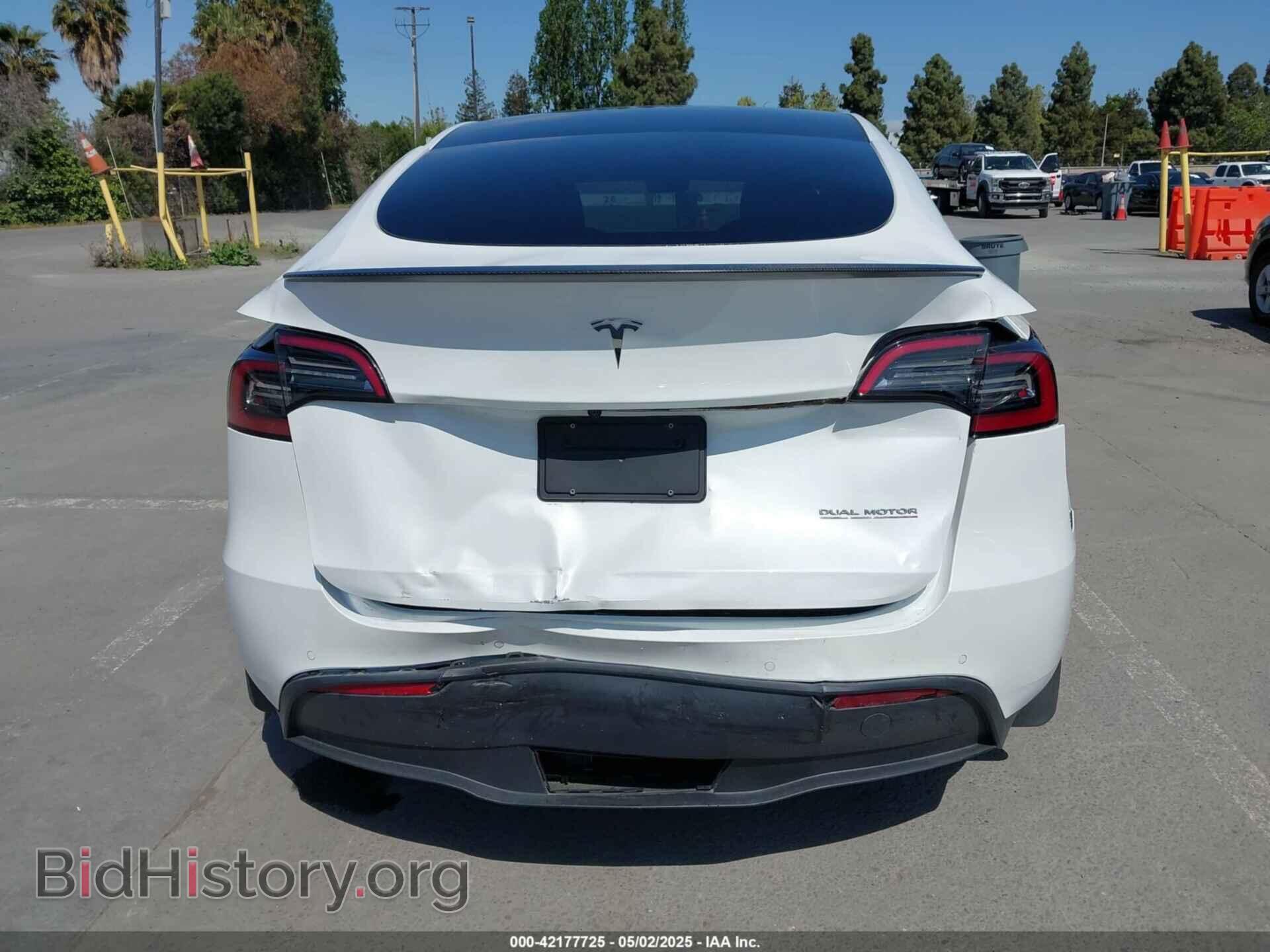 2022 TESLA MODEL Y - VIN: 7SAYGDEF2NF347456 - Фото 6