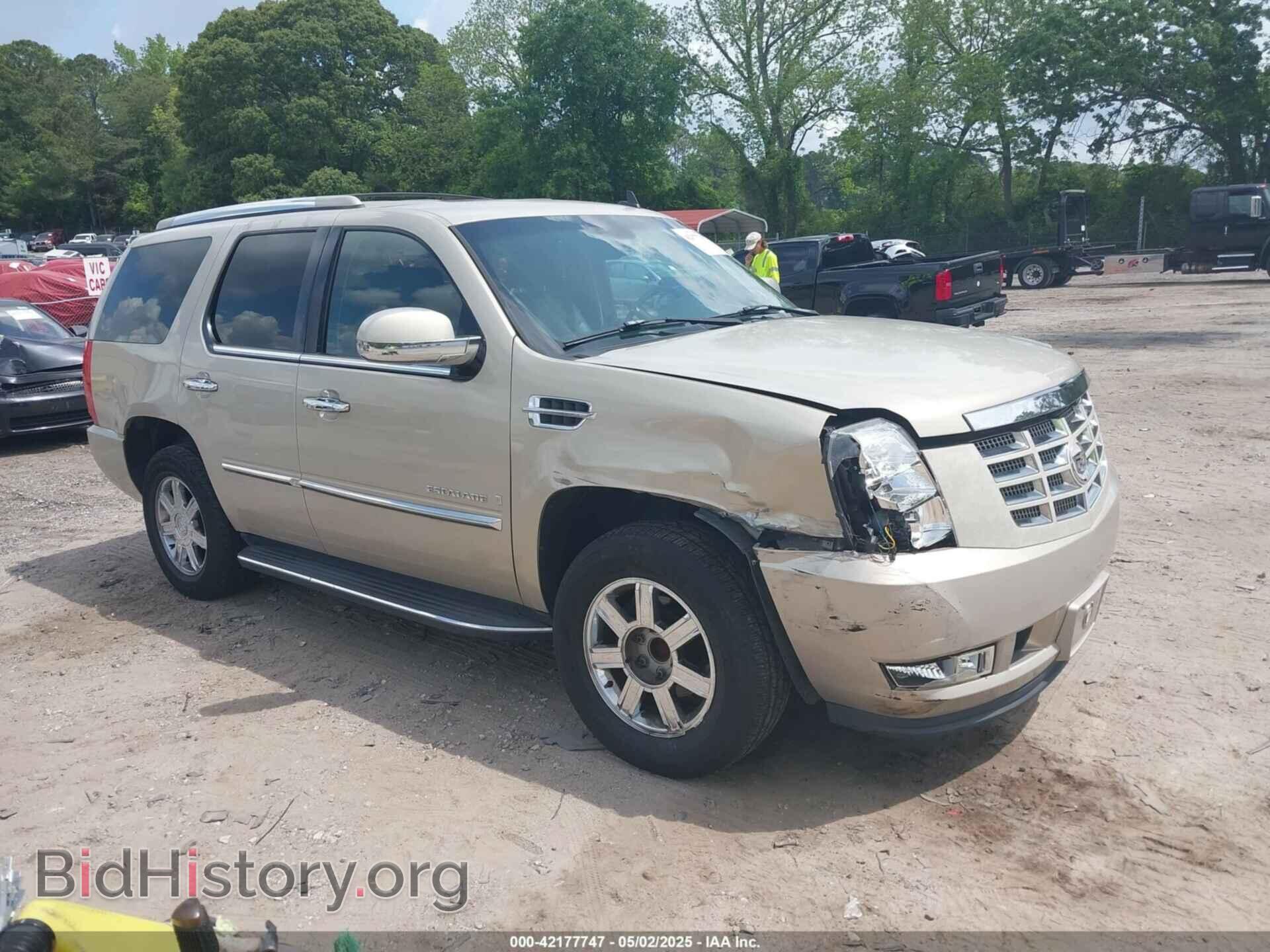 Photo 1GYEC63868R143876 - CADILLAC ESCALADE 2008