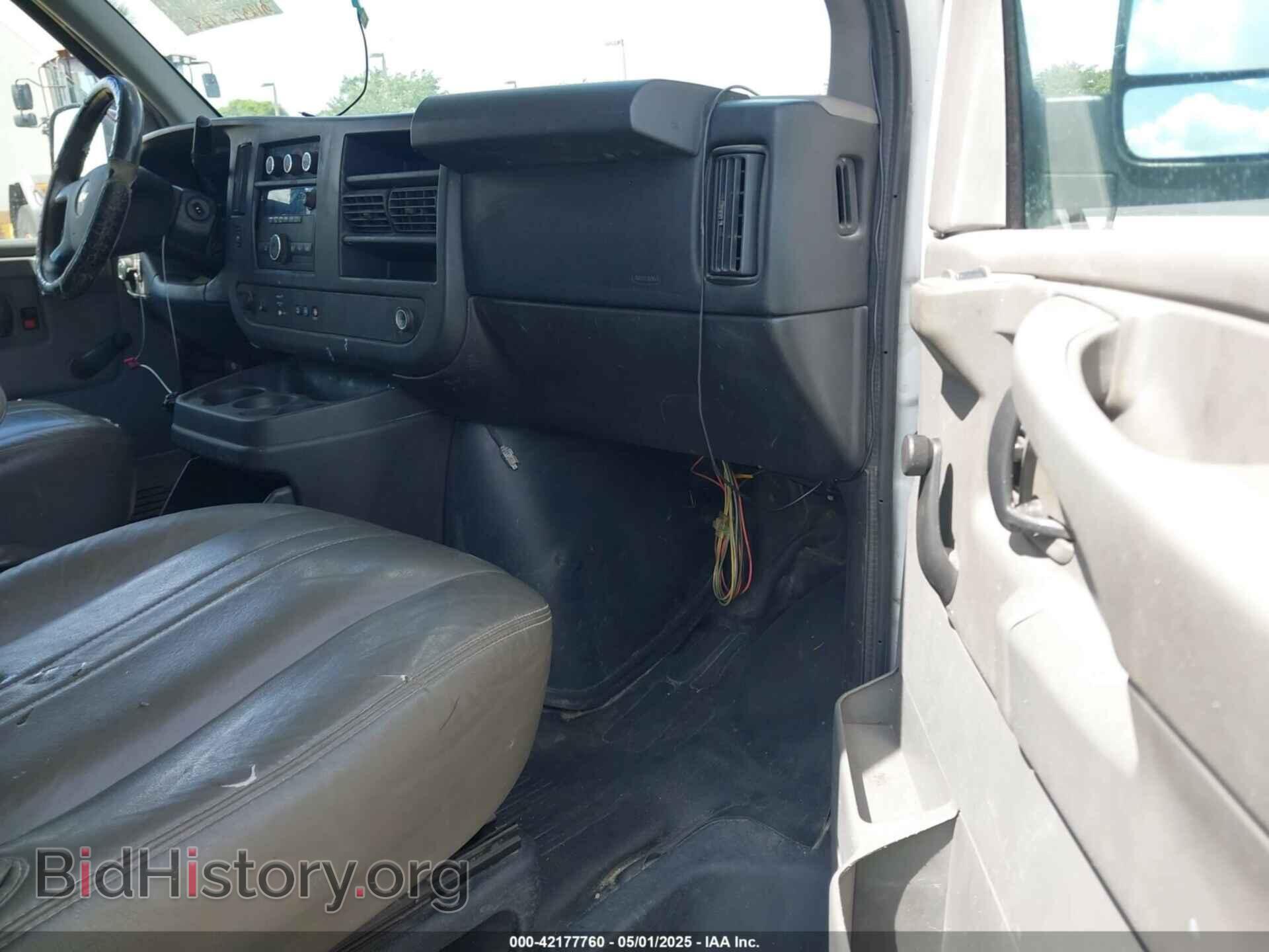 2014 CHEVROLET EXPRESS 2500 - VIN: 1GCWGFFA2E1103446 - Фото 5