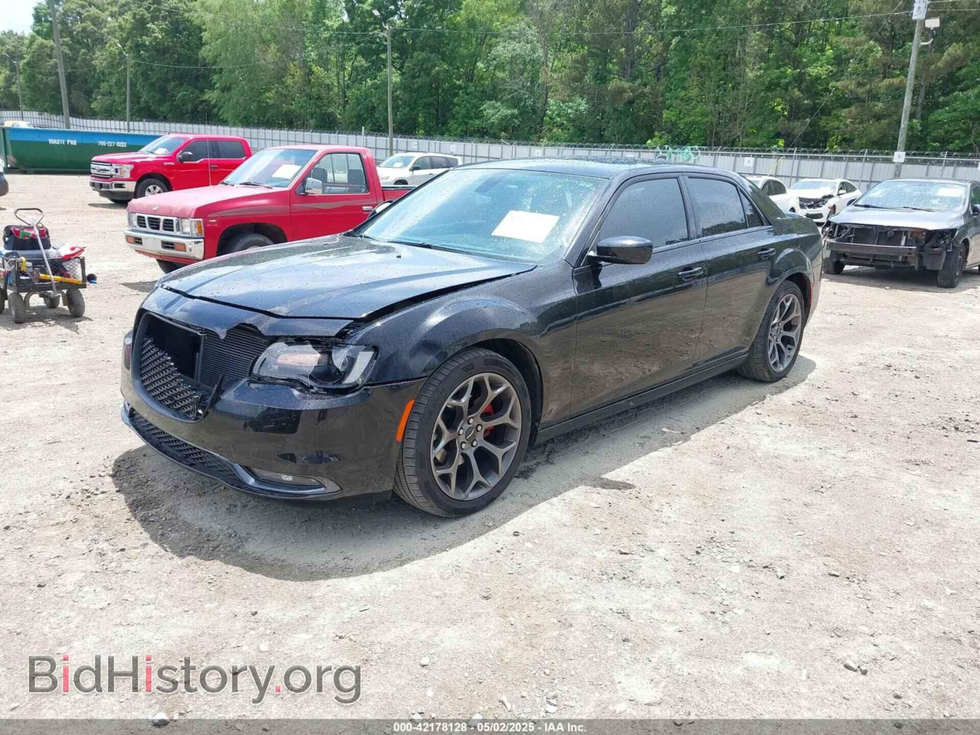 2015 CHRYSLER 300 - VIN: 2C3CCABG8FH932184 - Фото 2