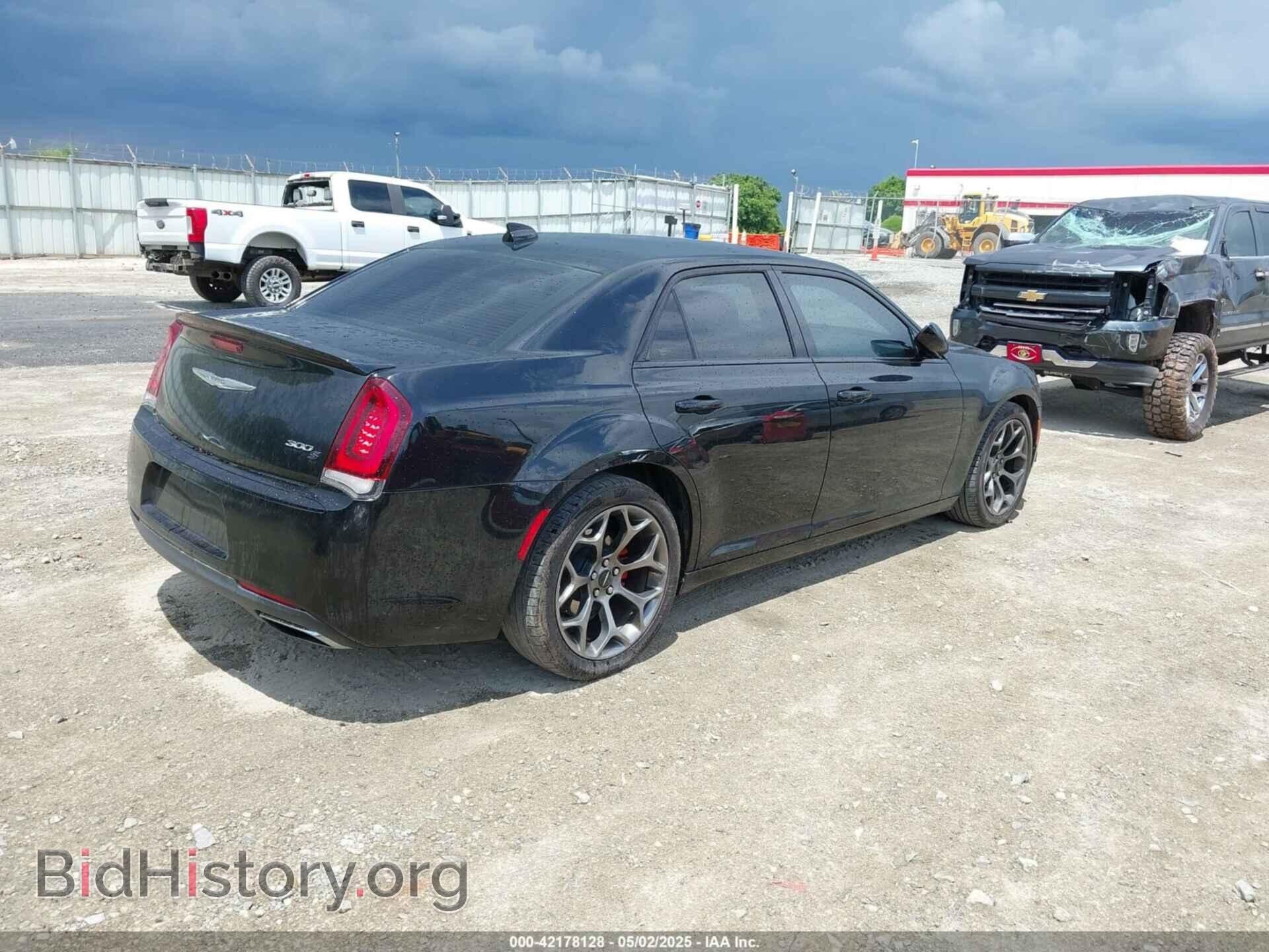 2015 CHRYSLER 300 - VIN: 2C3CCABG8FH932184 - Фото 4
