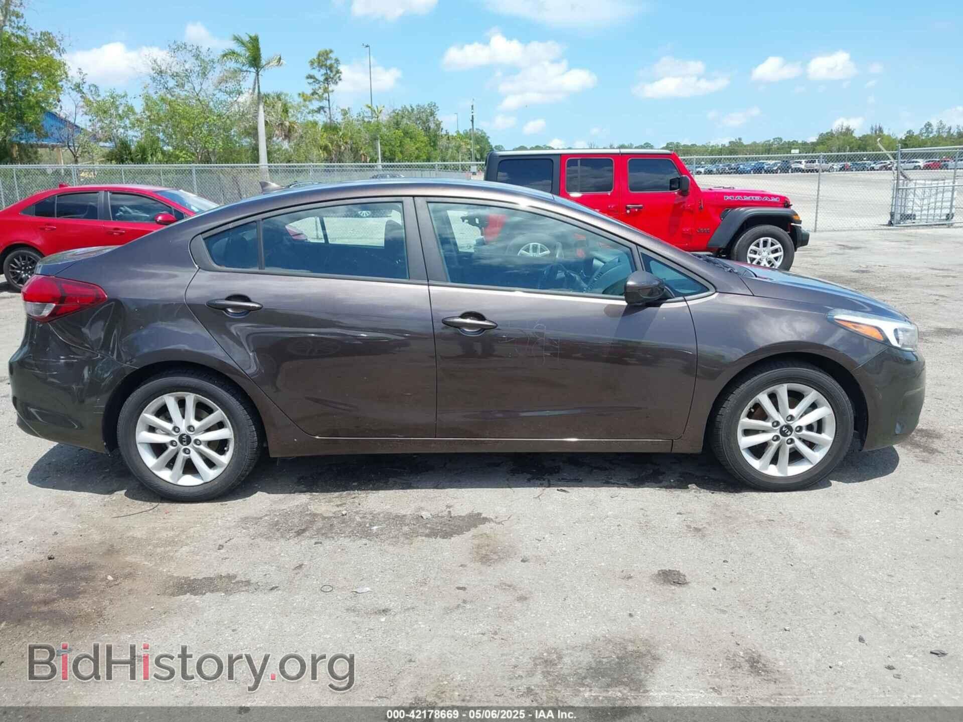 2017 KIA FORTE - VIN: 3KPFL4A74HE017715 - Фото 13