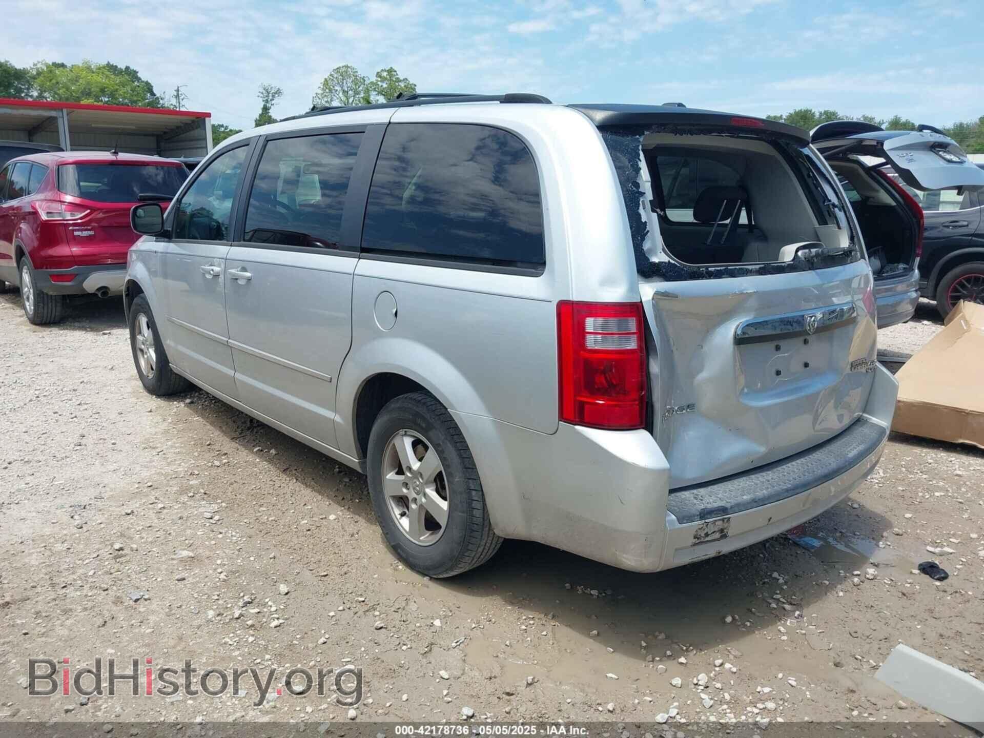 2010 DODGE GRAND CARAVAN - VIN: 2D4RN5D11AR483050 - Фото 3
