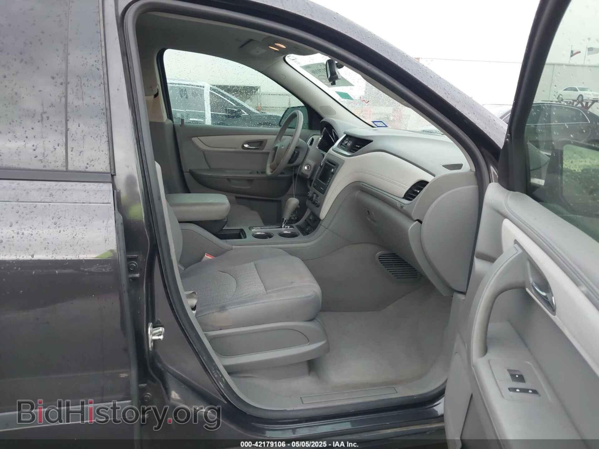 2017 CHEVROLET TRAVERSE - VIN: 1GNKRFED9HJ137271 - Фото 5