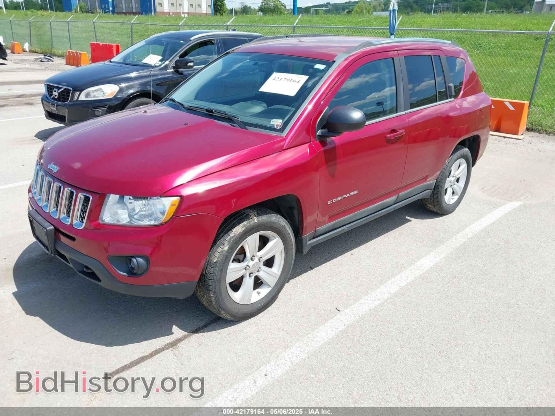 2011 JEEP COMPASS - VIN: 1J4NF1FB3BD154601 - Photo 2