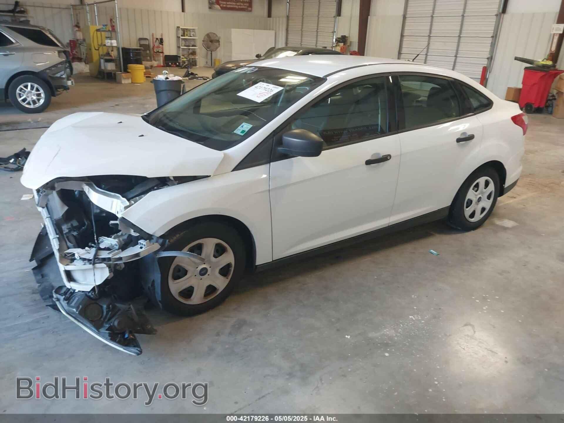 2014 FORD FOCUS - VIN: 1FADP3E28EL422084 - Photo 2