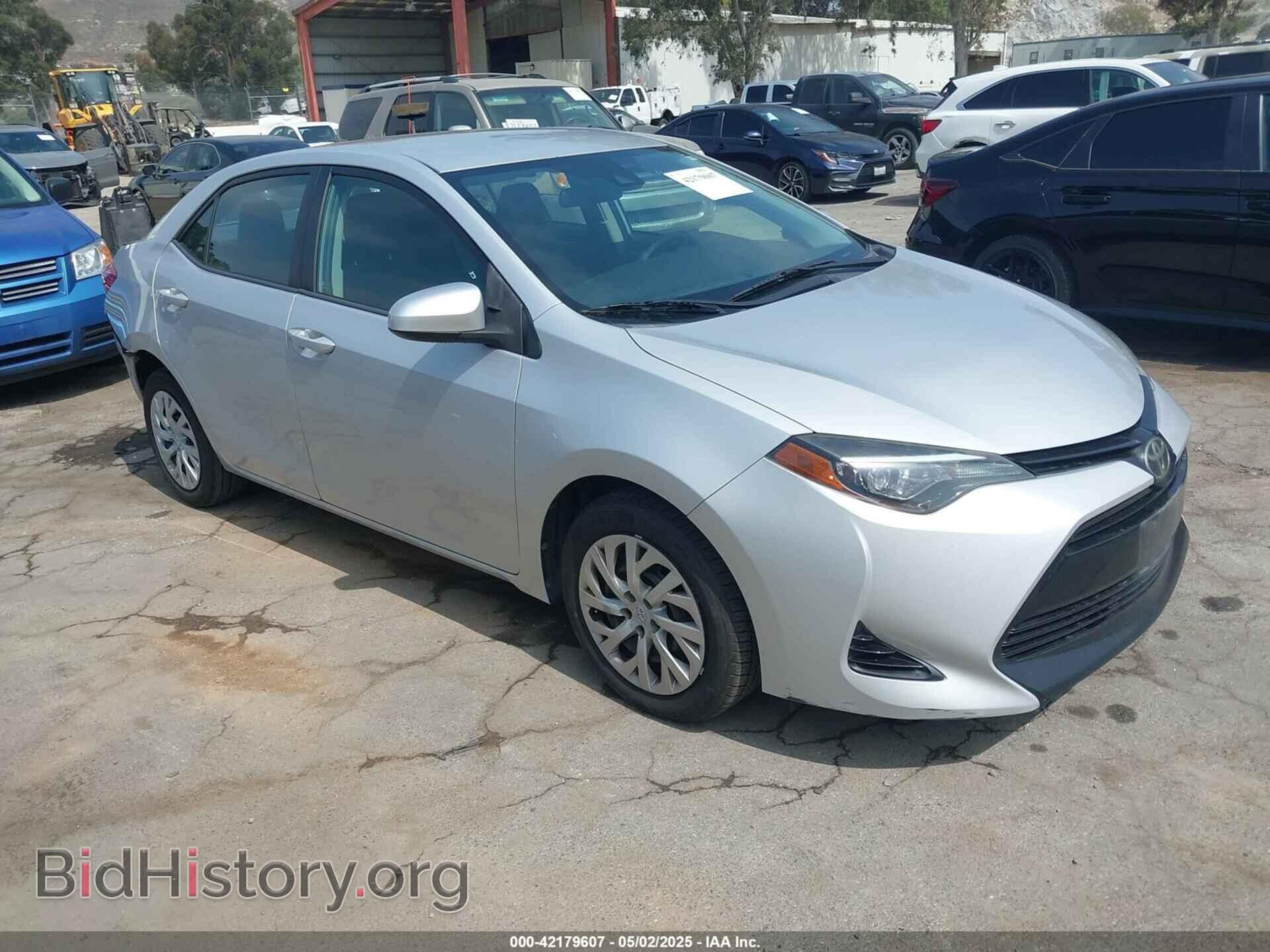 Photo 2T1BURHE3HC885121 - TOYOTA COROLLA 2017
