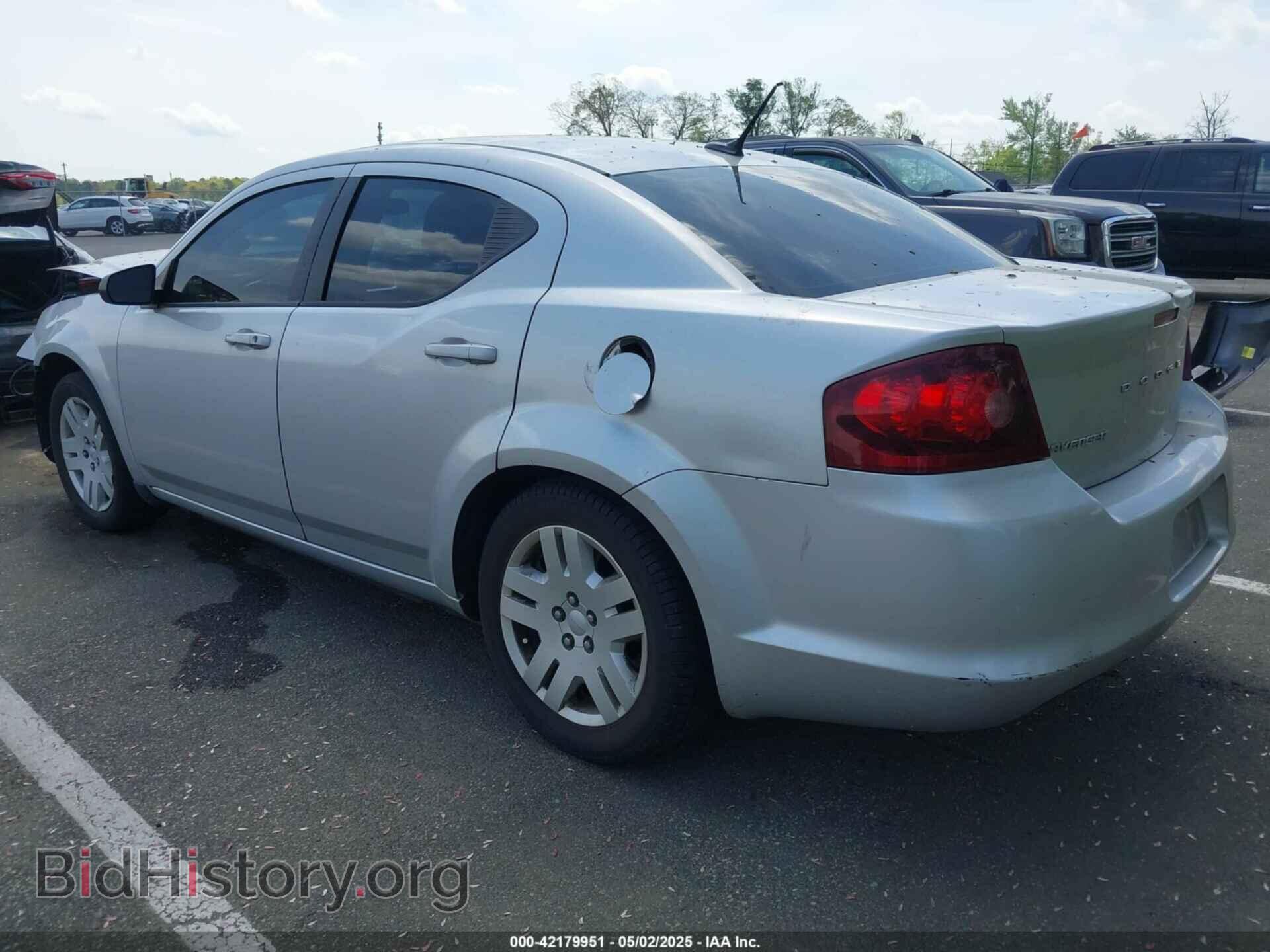 2011 DODGE AVENGER - VIN: 1B3BD4FB1BN588379 - Фото 3