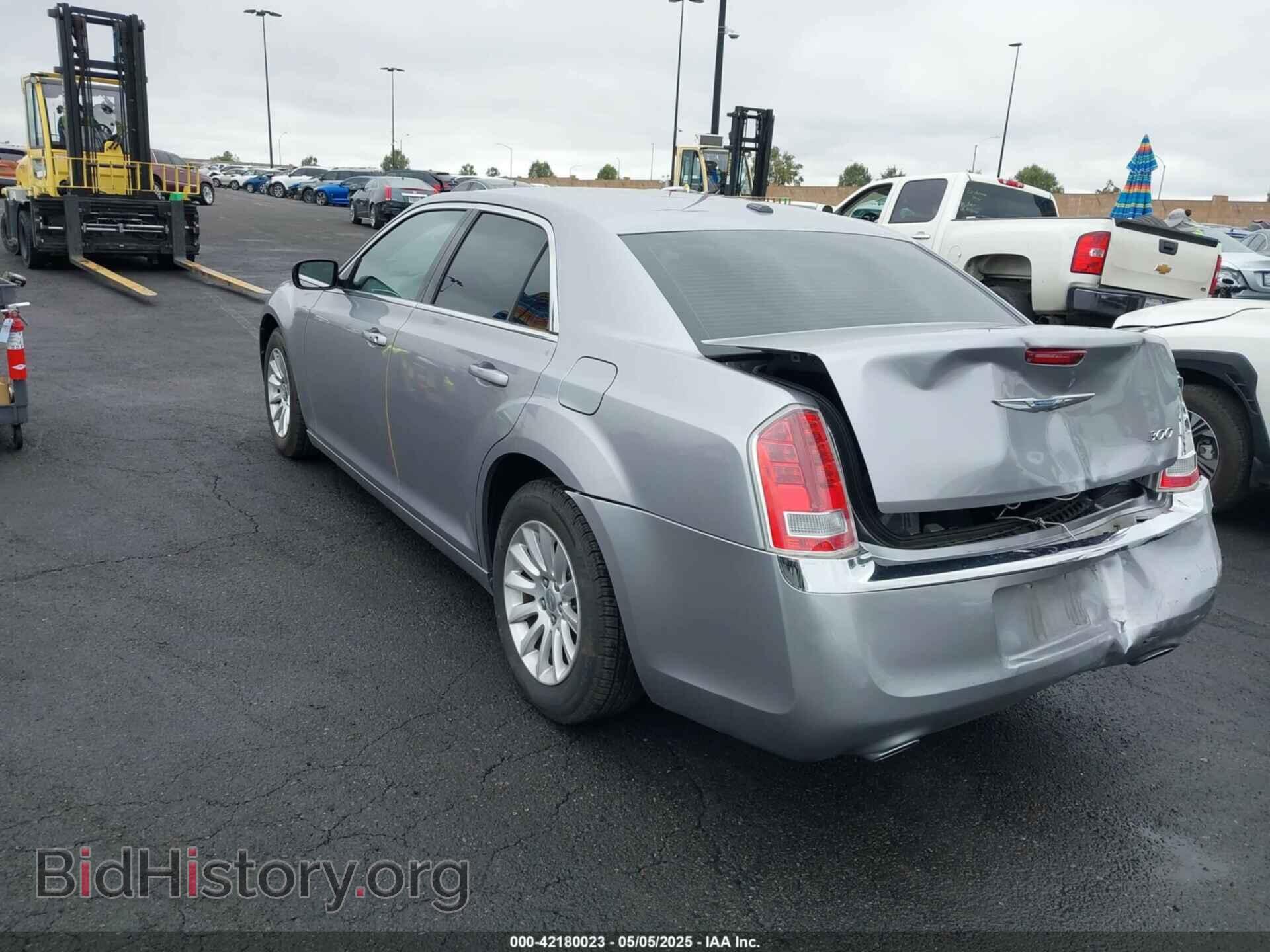2014 CHRYSLER 300 - VIN: 2C3CCAAG7EH249196 - Фото 3