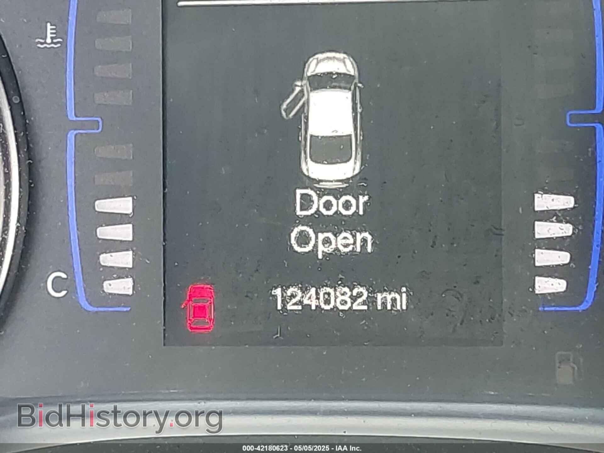 2016 CHRYSLER 200 - VIN: 1C3CCCAB3GN115652 - Фото 14