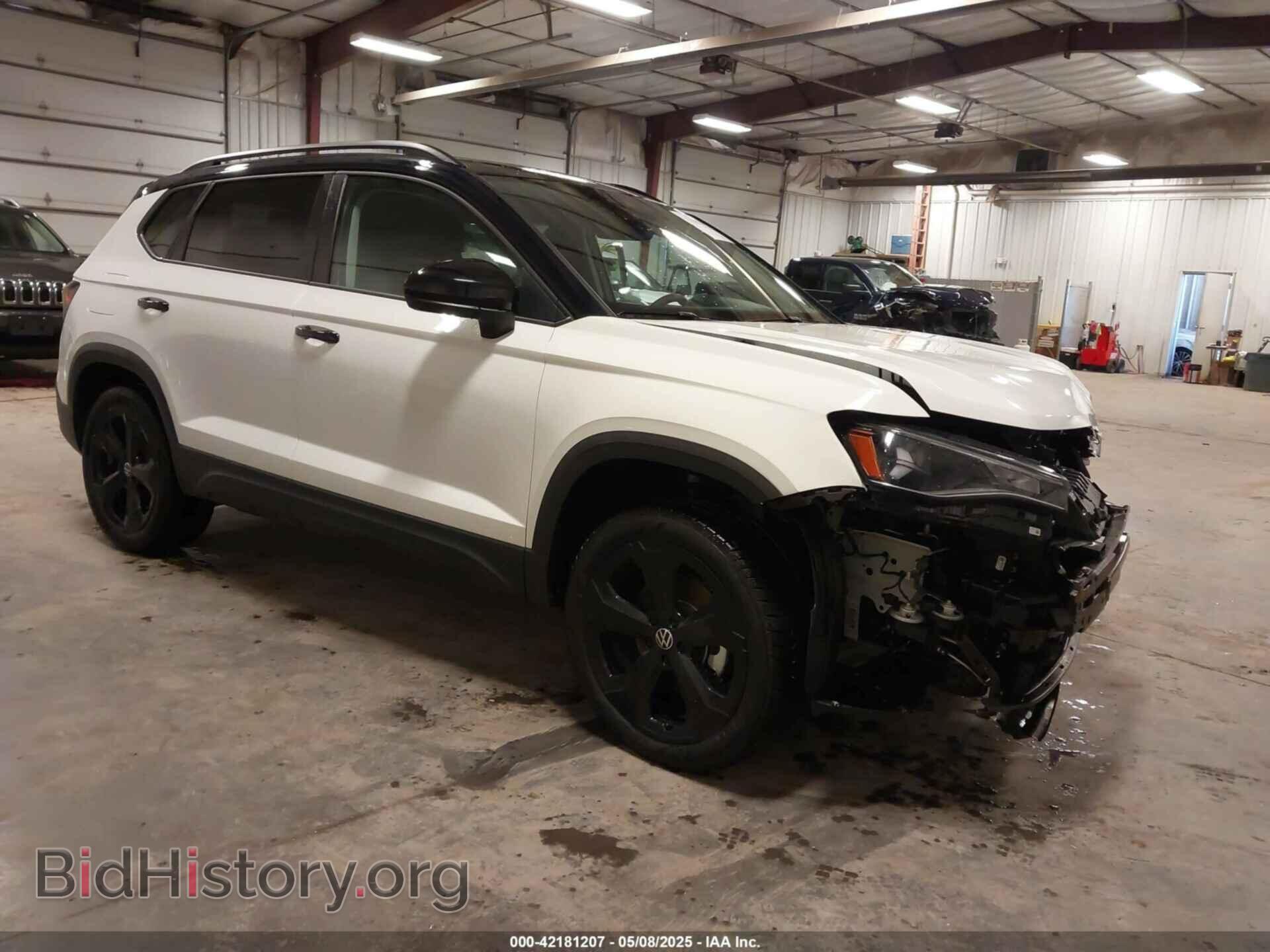 Фотография 3VV2C7B20SM014571 - VOLKSWAGEN TAOS 2025