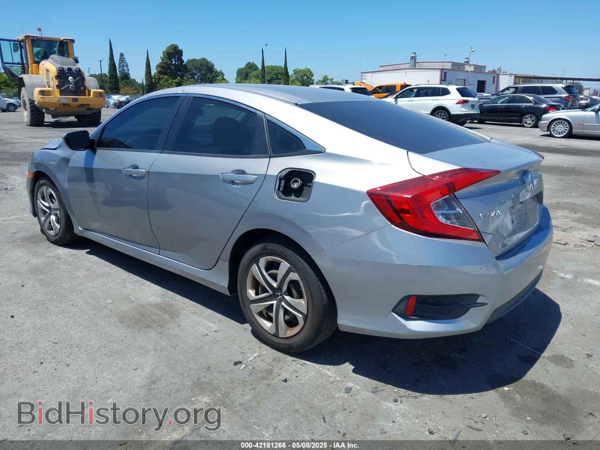 2018 HONDA CIVIC - VIN: 2HGFC2F58JH527122 - Фото 3