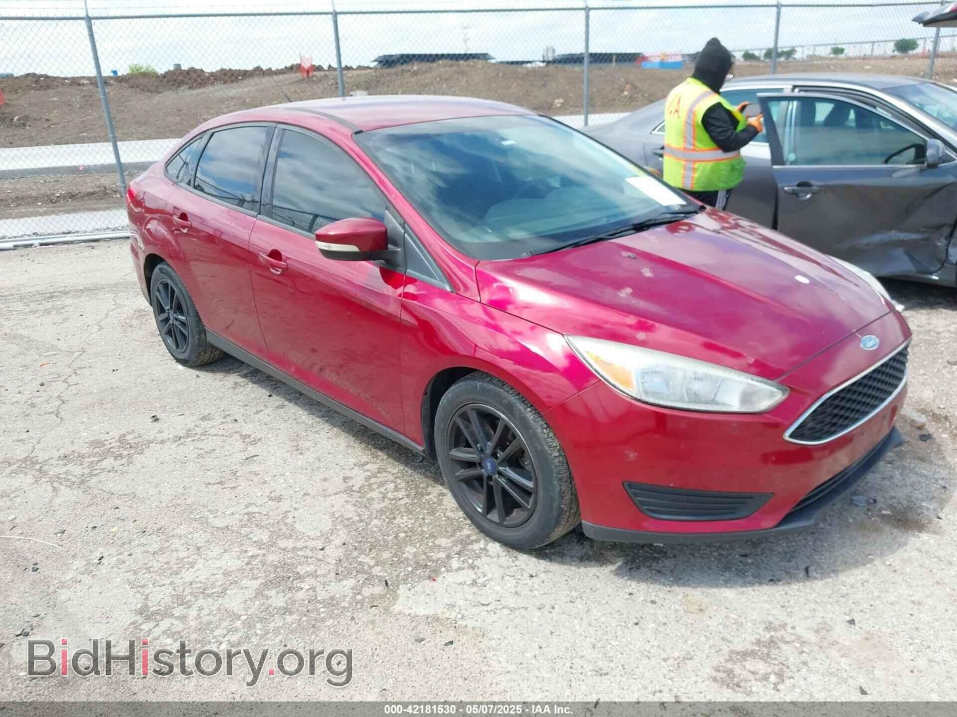 Photo 1FADP3F23HL313857 - FORD FOCUS 2017