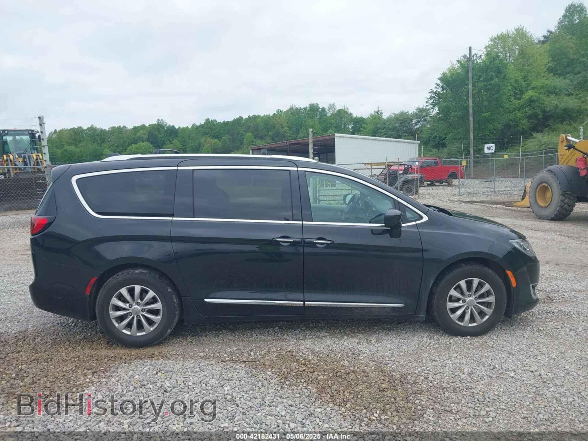 2018 CHRYSLER PACIFICA - VIN: 2C4RC1BG8JR262158 - Фото 13