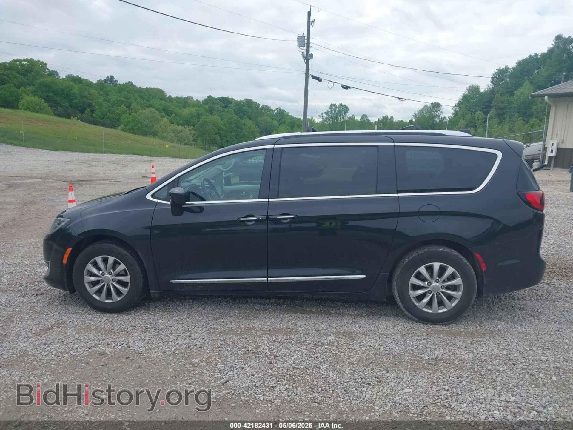 2018 CHRYSLER PACIFICA - VIN: 2C4RC1BG8JR262158 - Фото 14