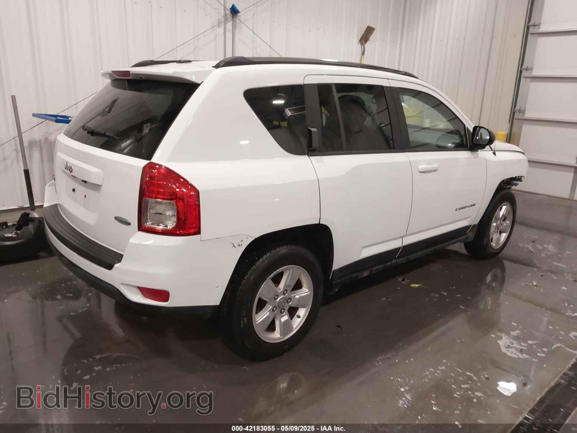 2012 JEEP COMPASS - VIN: 1C4NJDEB6CD572904 - Photo 4