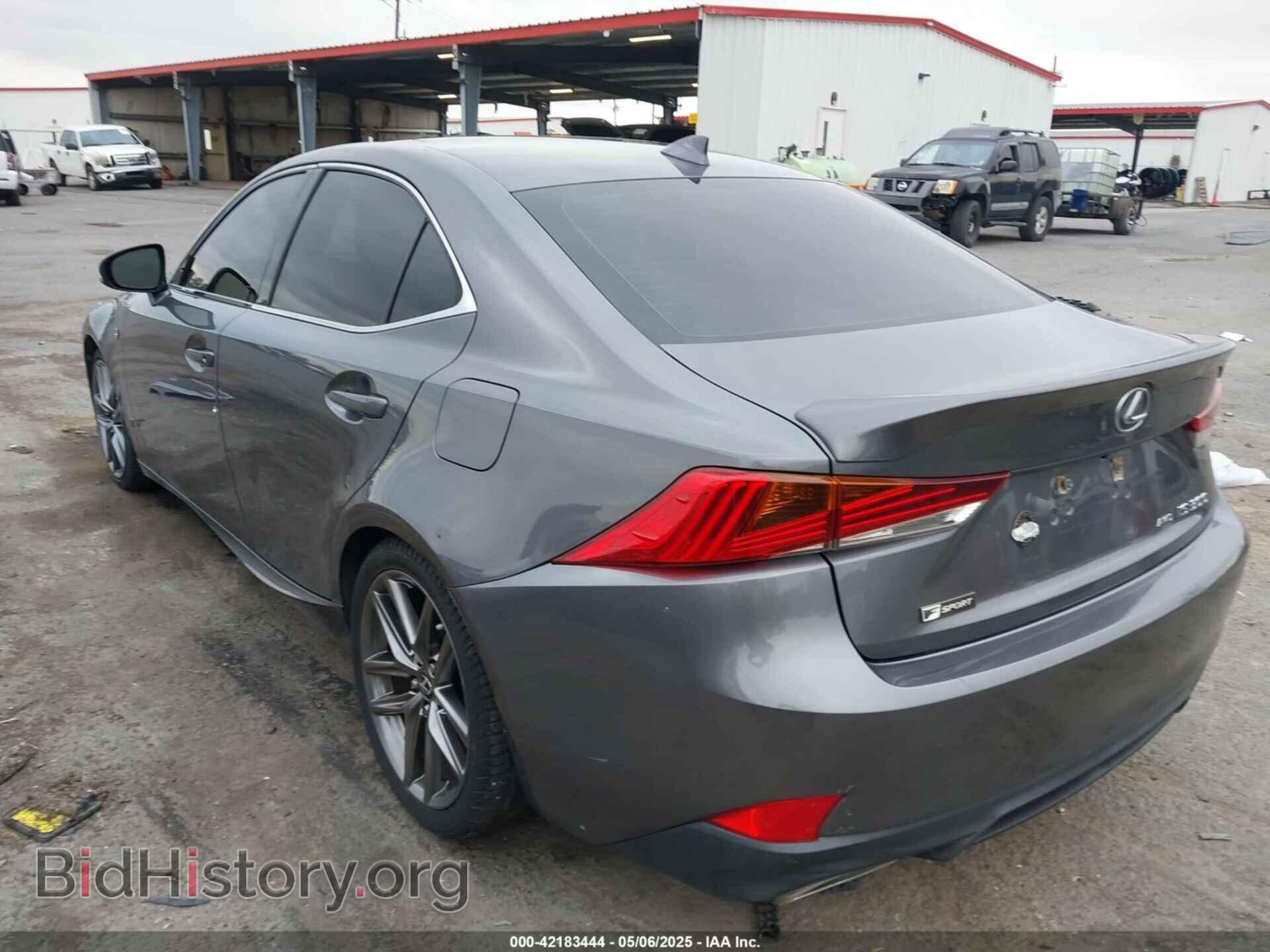2018 LEXUS IS 300 - VIN: JTHC81D2XJ5026860 - Фото 3