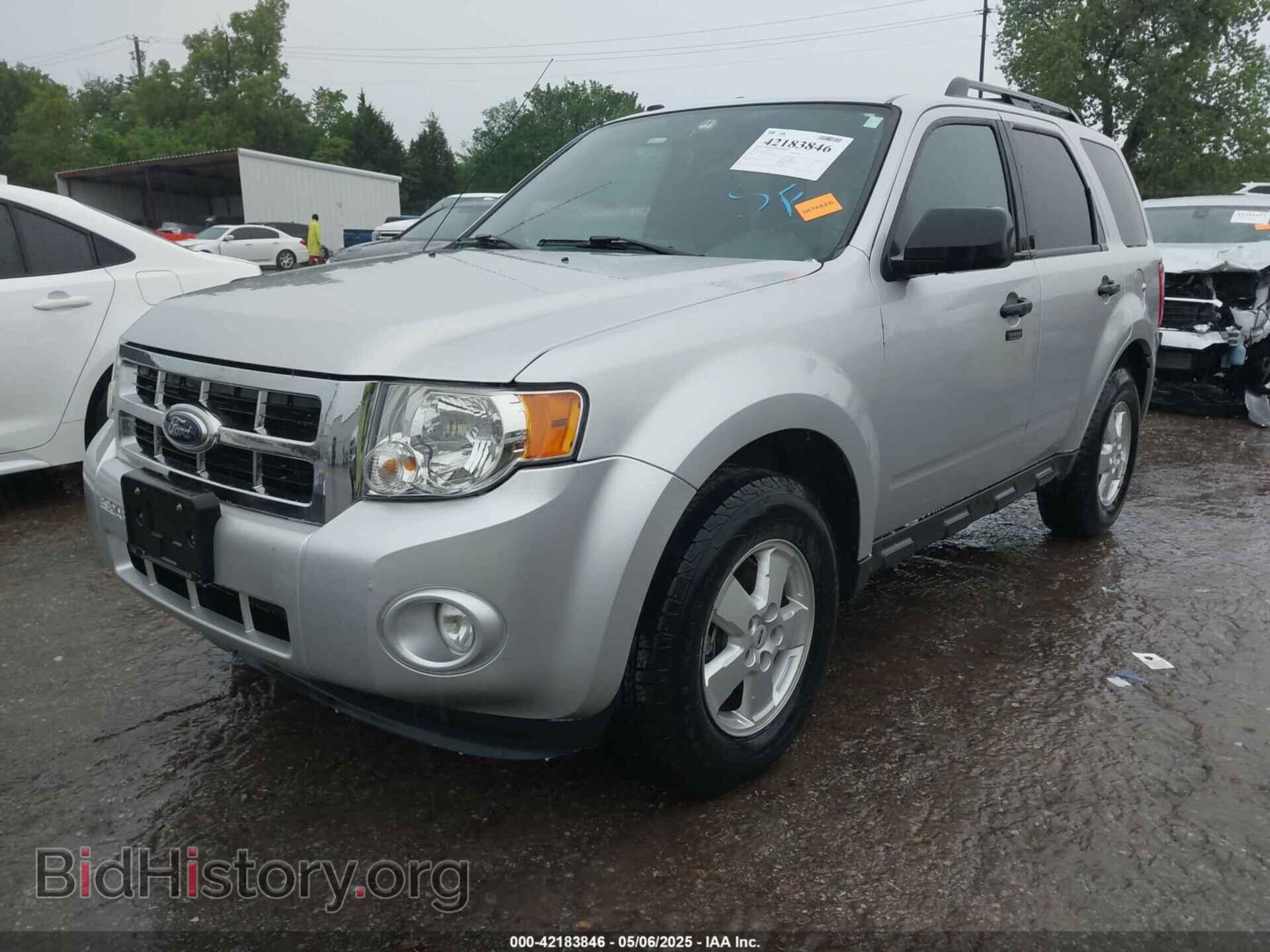 2010 FORD ESCAPE - VIN: 1FMCU0D73AKA33309 - Фото 2