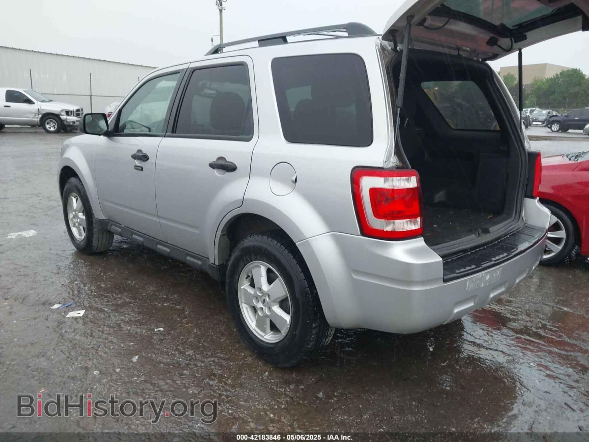 2010 FORD ESCAPE - VIN: 1FMCU0D73AKA33309 - Фото 3