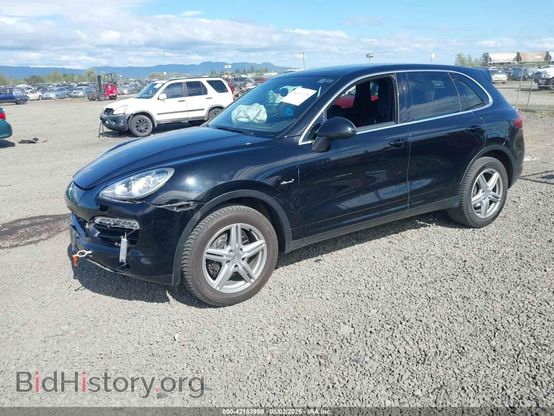 2013 PORSCHE CAYENNE - VIN: WP1AF2A26DLA30573 - Фото 2