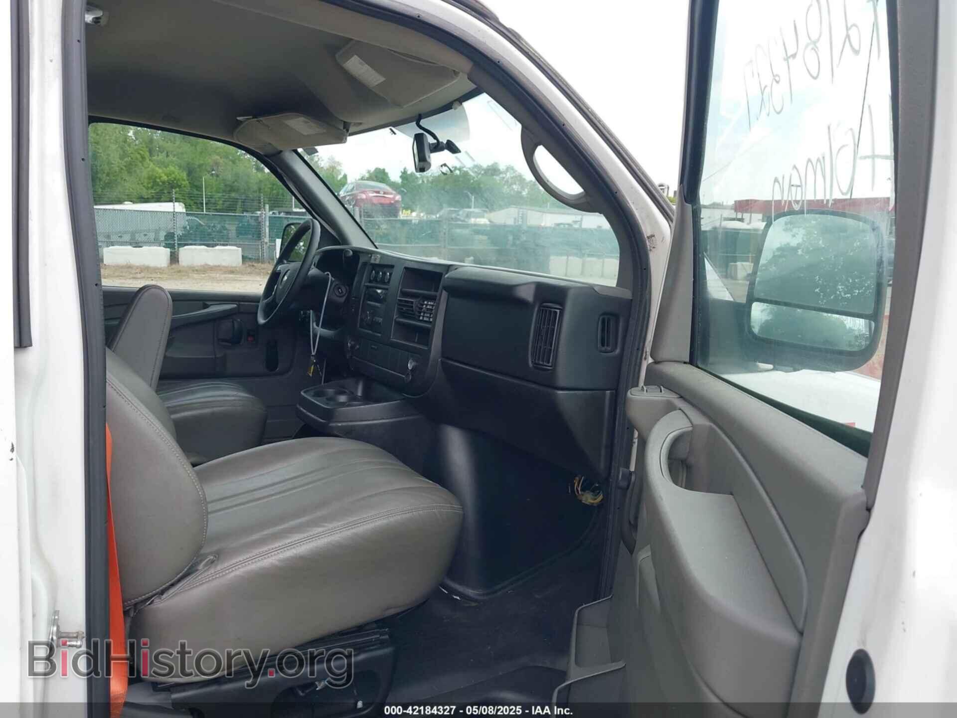 Photo 1GCSGAFX4E1166666 - CHEVROLET EXPRESS 1500 2014