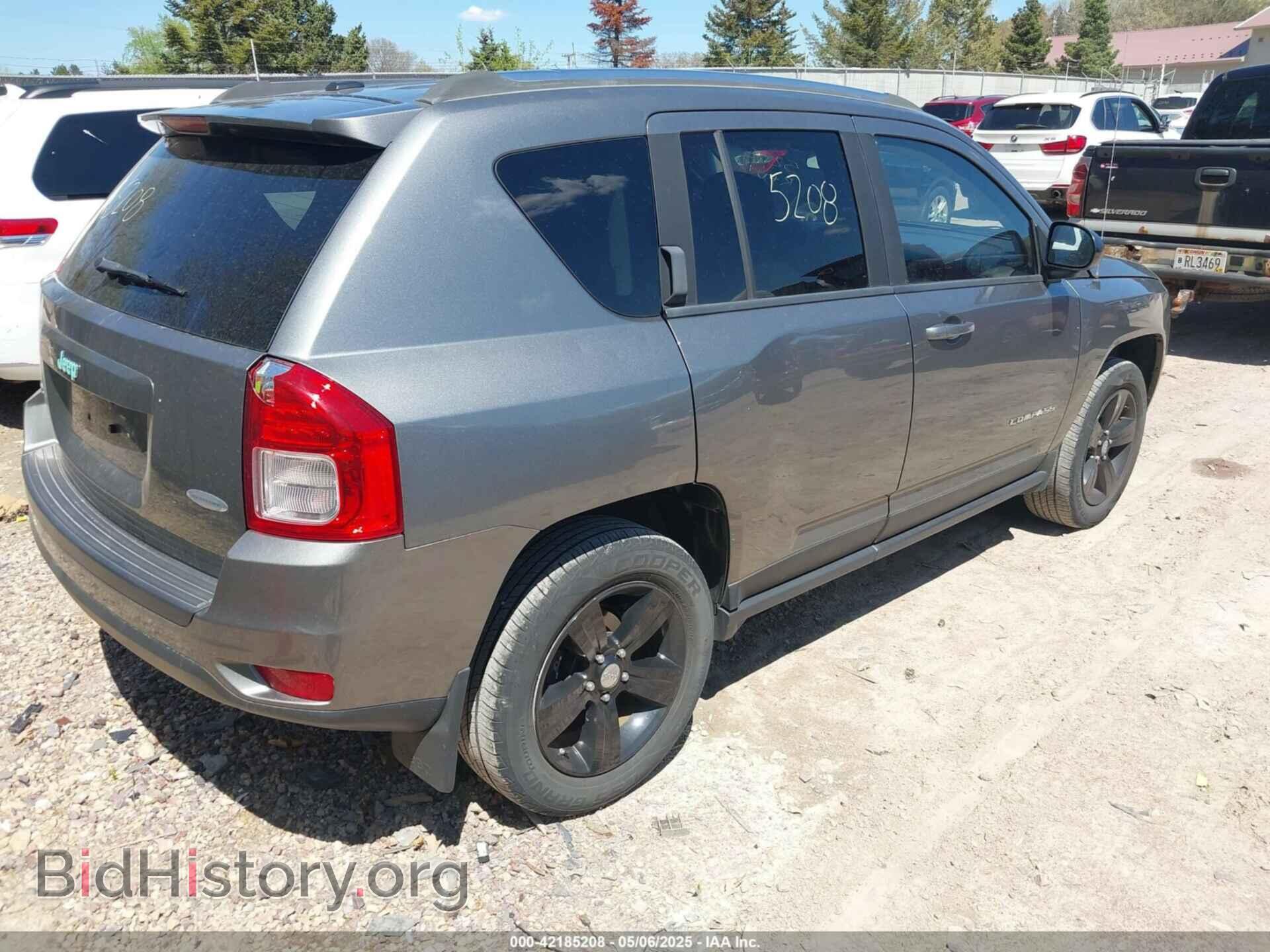 2012 JEEP COMPASS - VIN: 1C4NJDEB3CD675701 - Photo 4