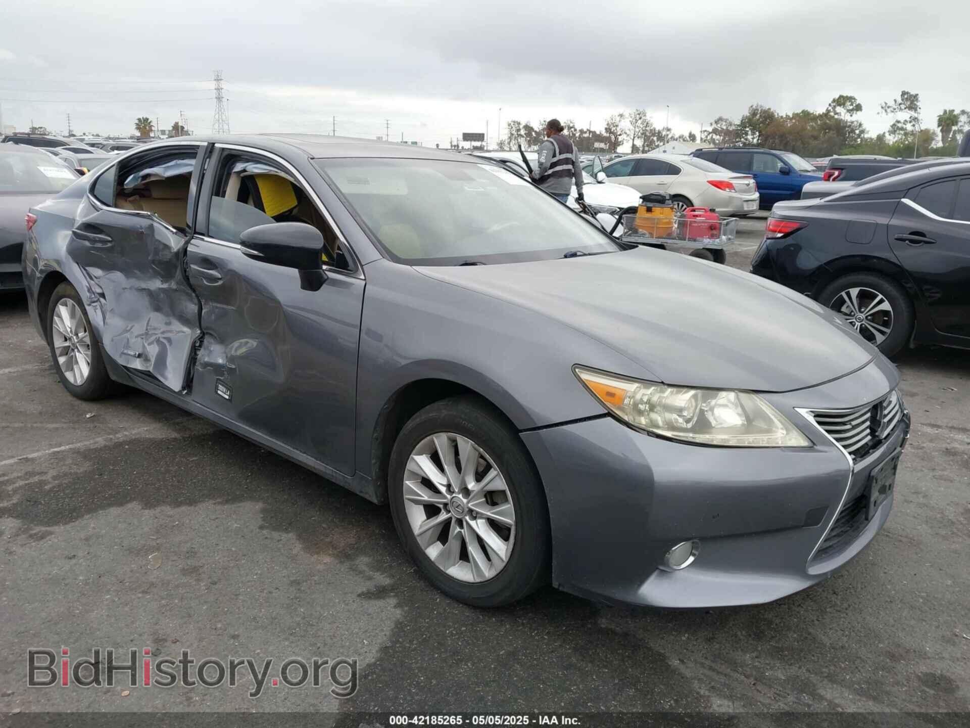 Photo JTHBW1GG5D2017997 - LEXUS ES 300H 2013