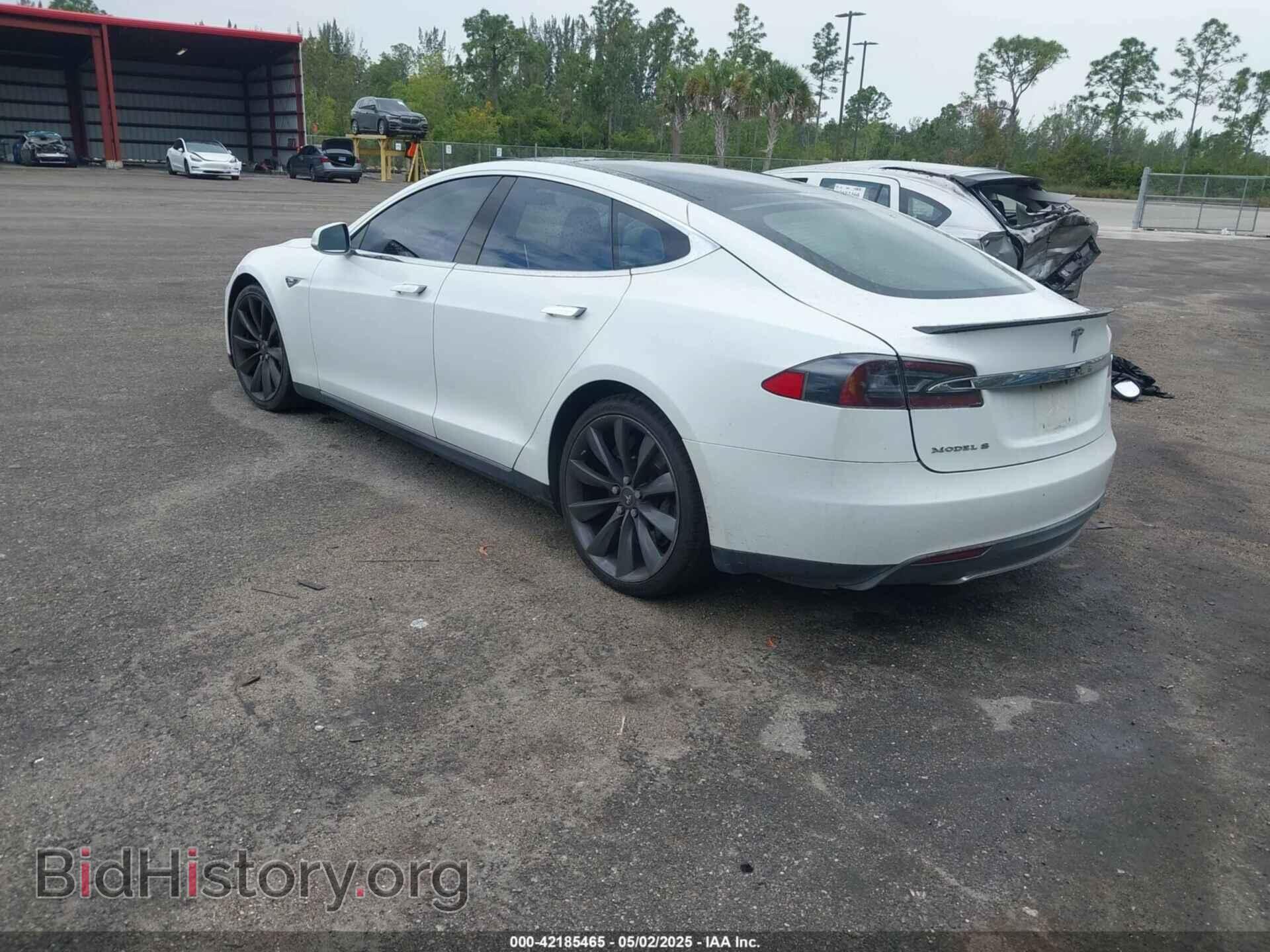 2013 TESLA MODEL S - VIN: 5YJSA1DP9DFP04076 - Фото 3