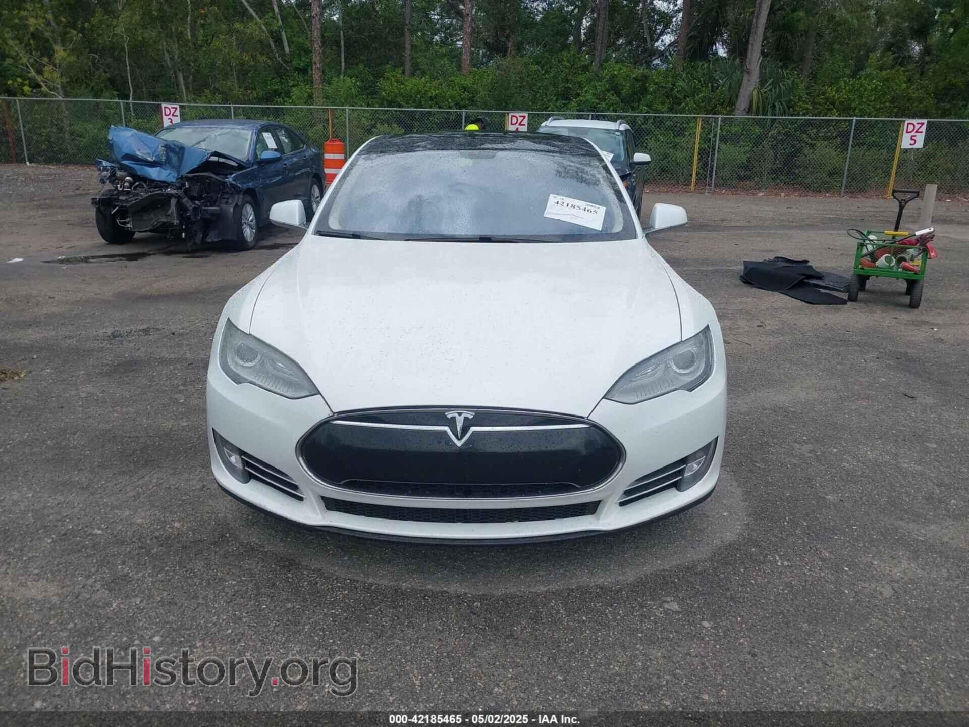 2013 TESLA MODEL S - VIN: 5YJSA1DP9DFP04076 - Фото 6