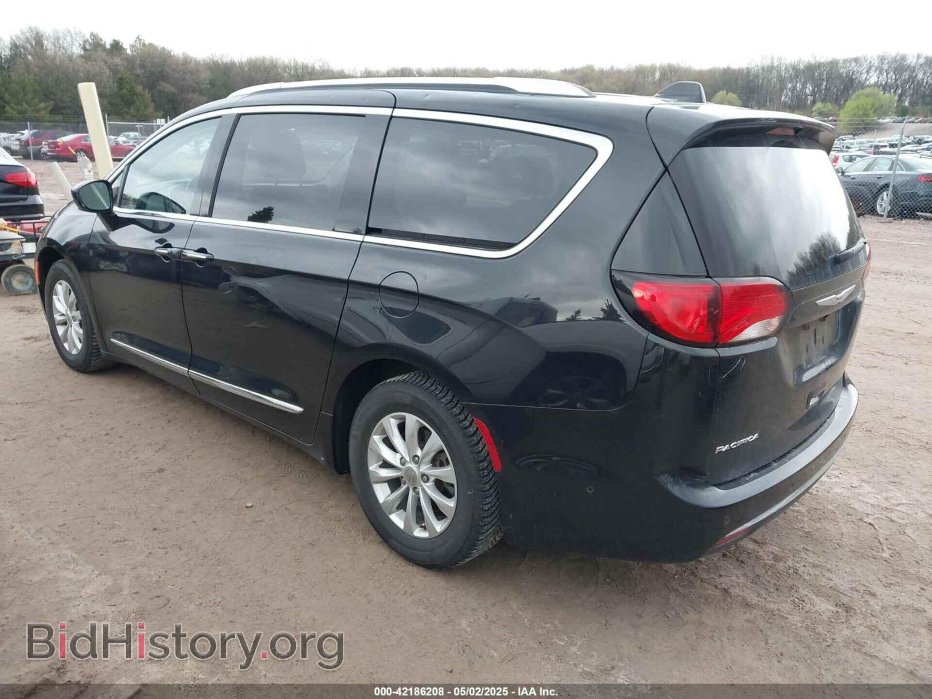 2018 CHRYSLER PACIFICA - VIN: 2C4RC1BG3JR233506 - Фото 3