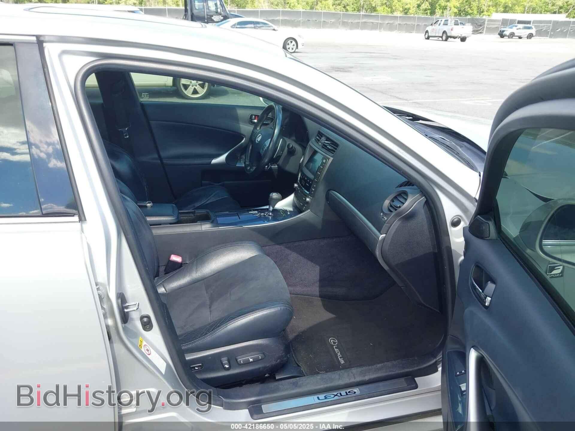 2012 LEXUS IS 250 - VIN: JTHBF5C27C5180231 - Photo 5