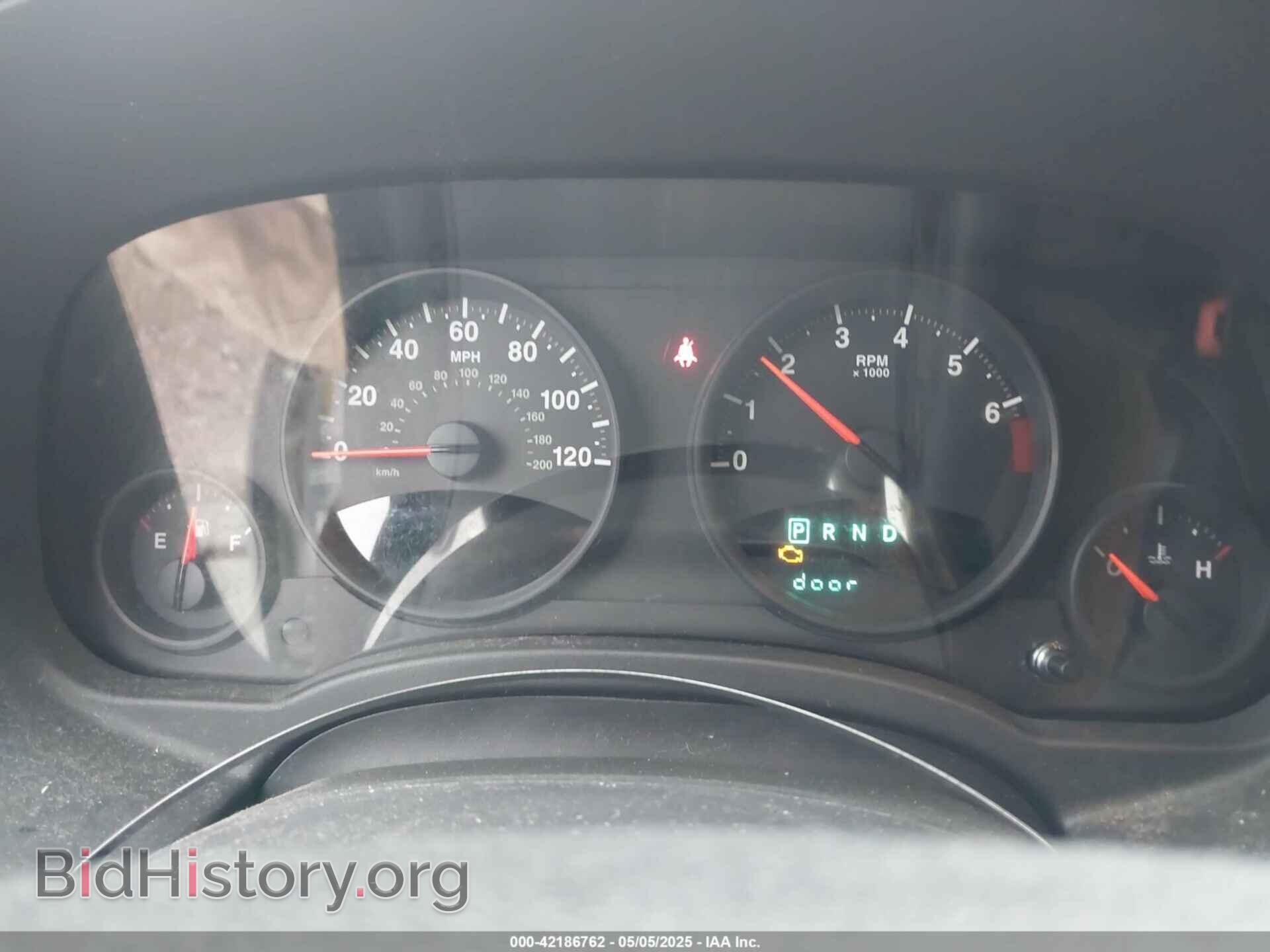 2010 JEEP COMPASS - VIN: 1J4NT4FB2AD553640 - Фото 7