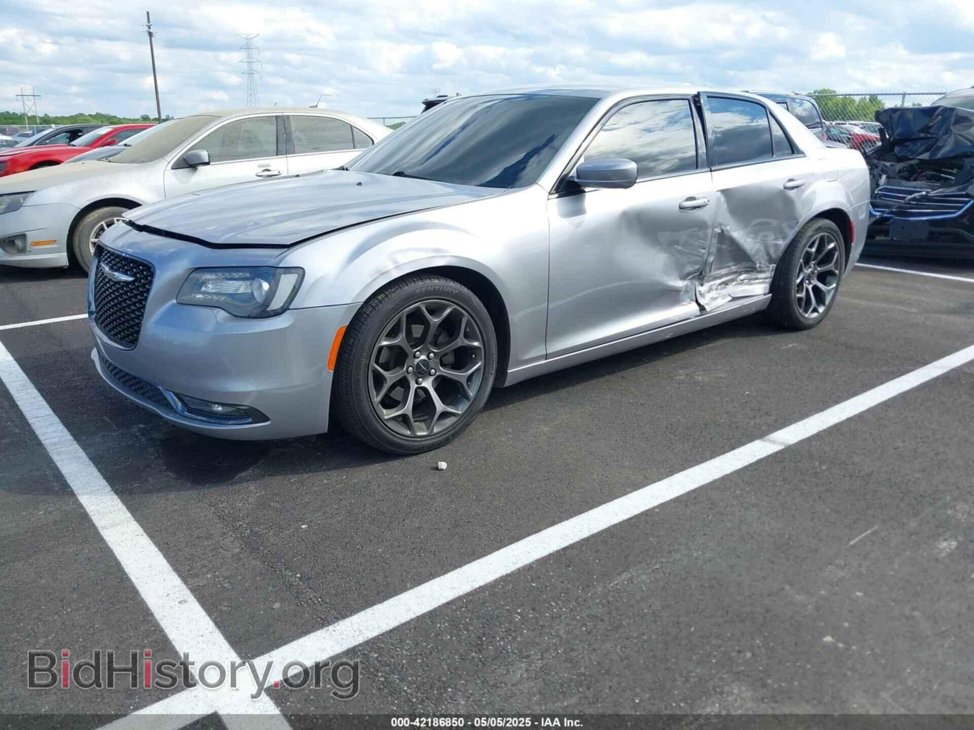 2015 CHRYSLER 300 - VIN: 2C3CCABG2FH899201 - Фото 2
