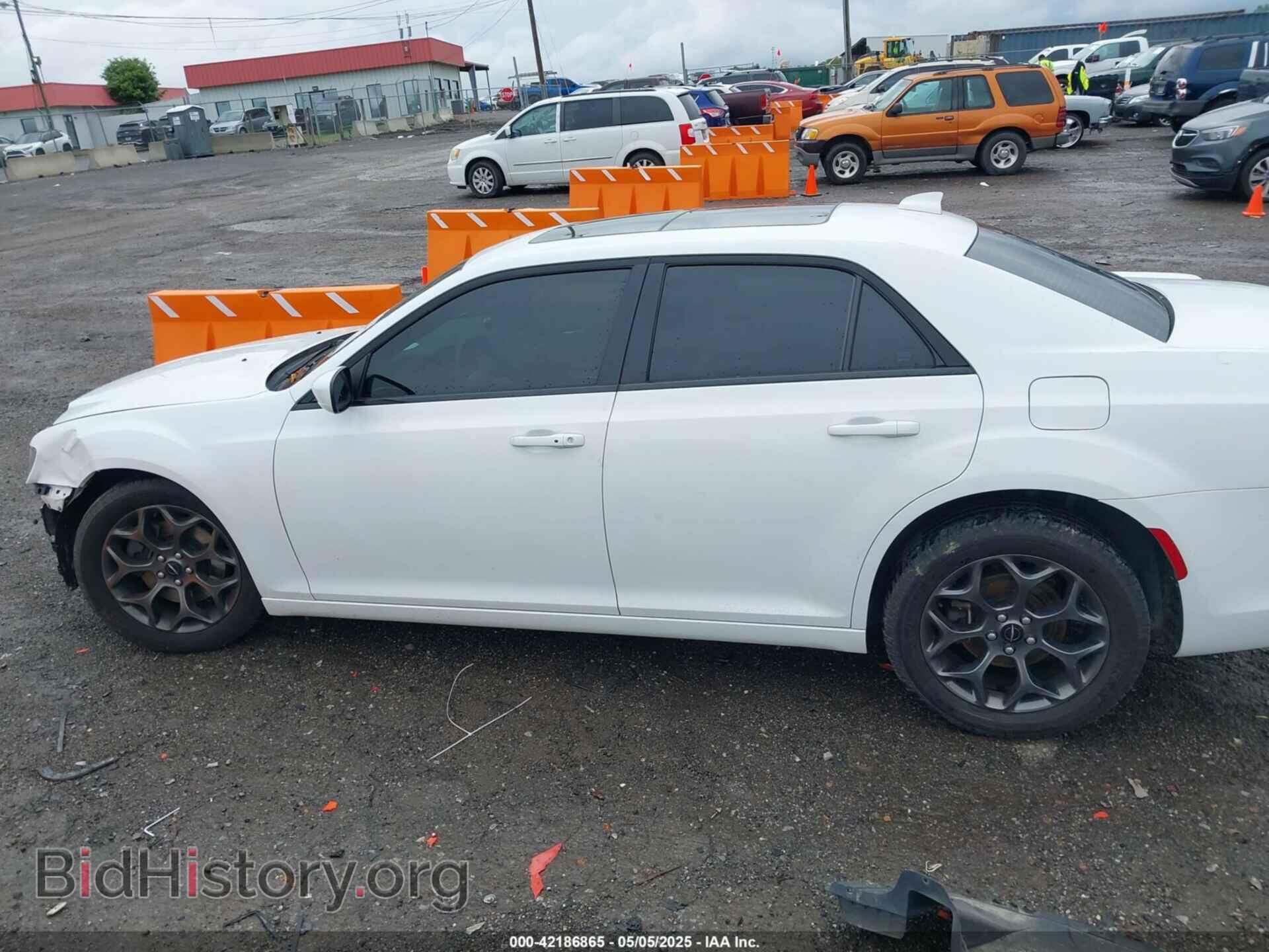 2017 CHRYSLER 300 - VIN: 2C3CCAGG9HH539001 - Фото 15