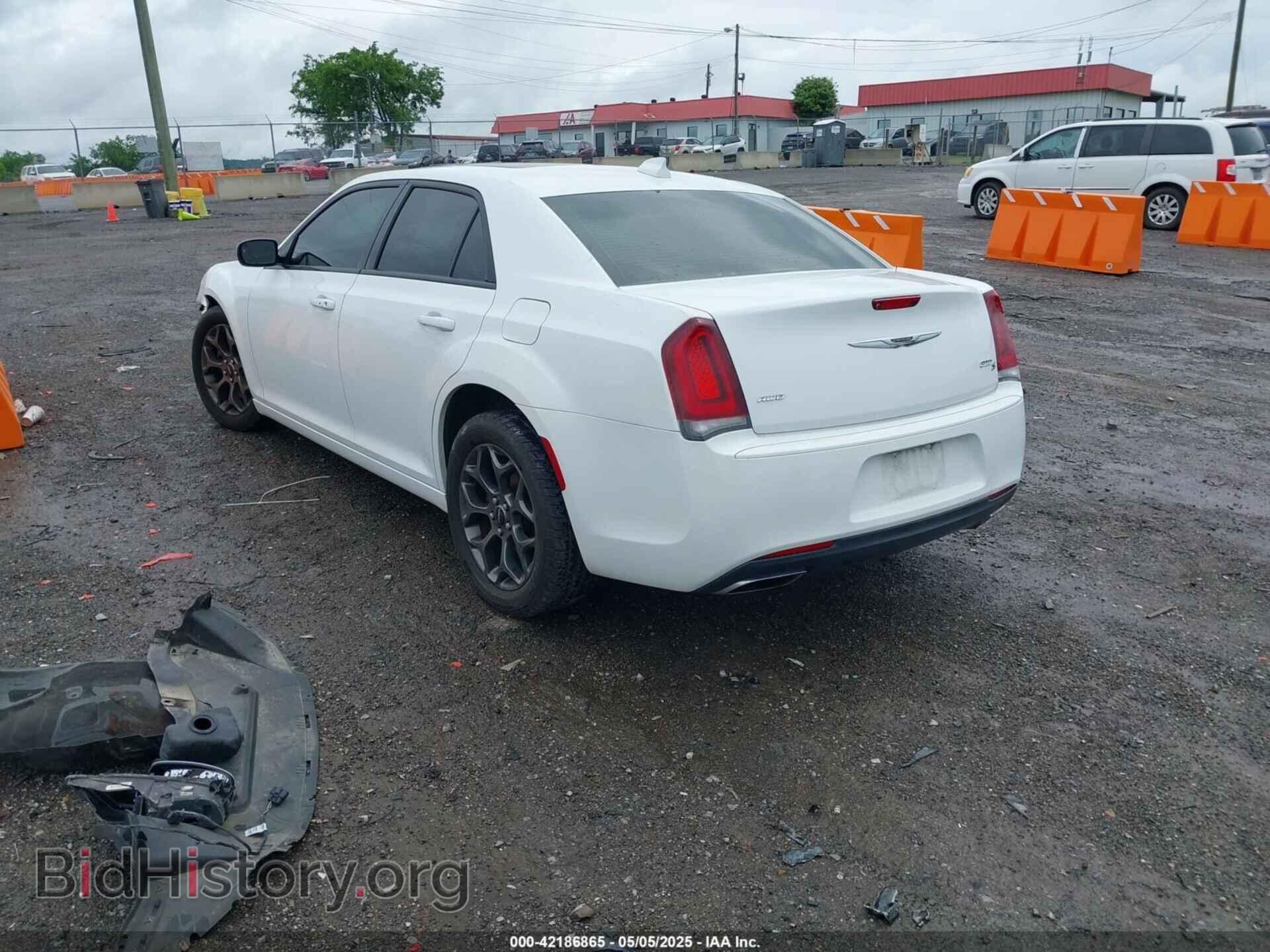 2017 CHRYSLER 300 - VIN: 2C3CCAGG9HH539001 - Фото 3