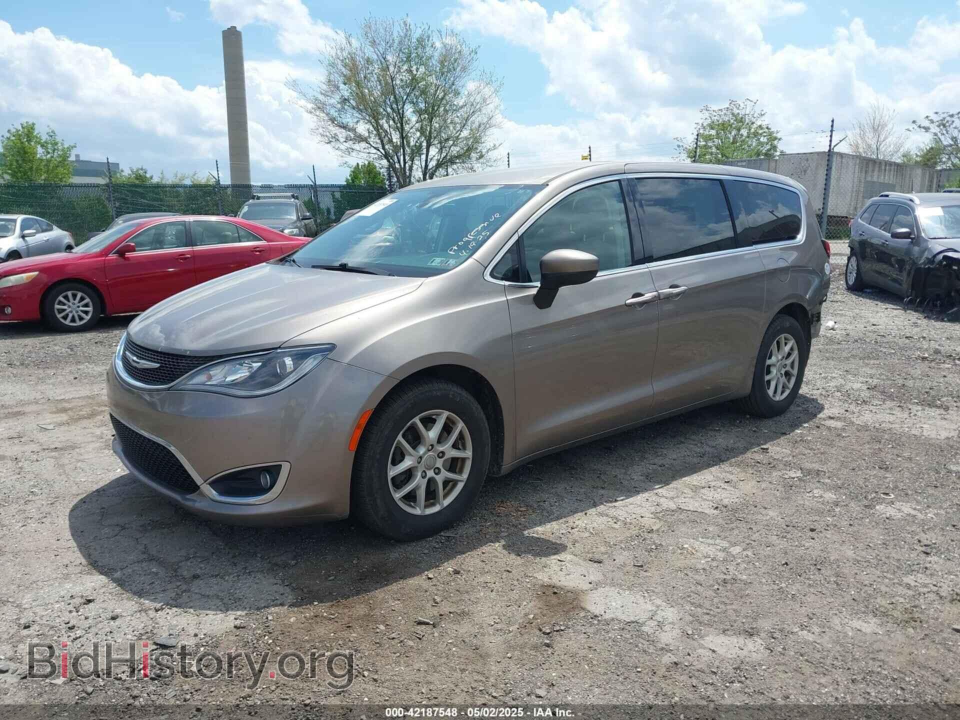 2017 CHRYSLER PACIFICA - VIN: 2C4RC1BG5HR822082 - Photo 2
