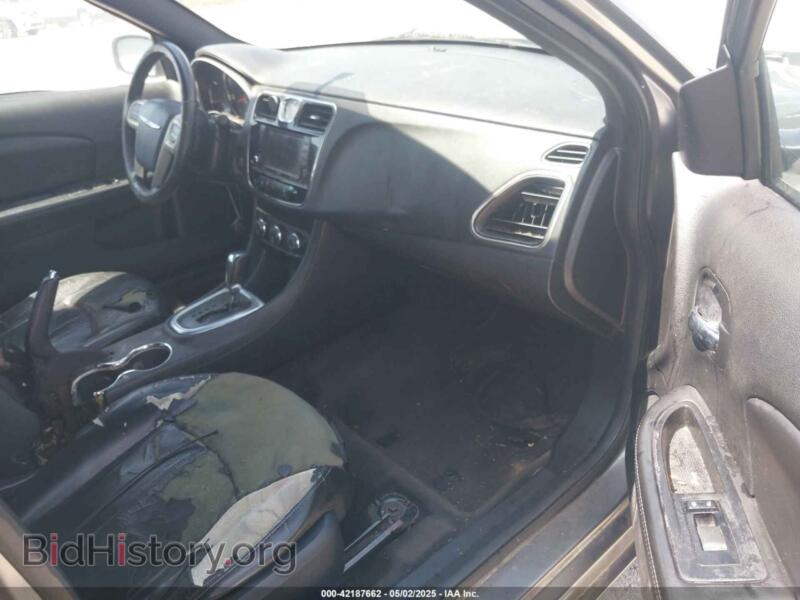 2012 Chrysler 200 (VIN 1C3CCBCB1CN308772) — фото 5 из 16